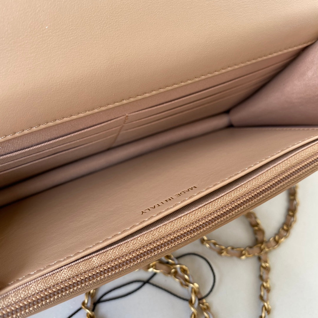 [TOP] CHANEL WOC with Adjustable Strap - Beige