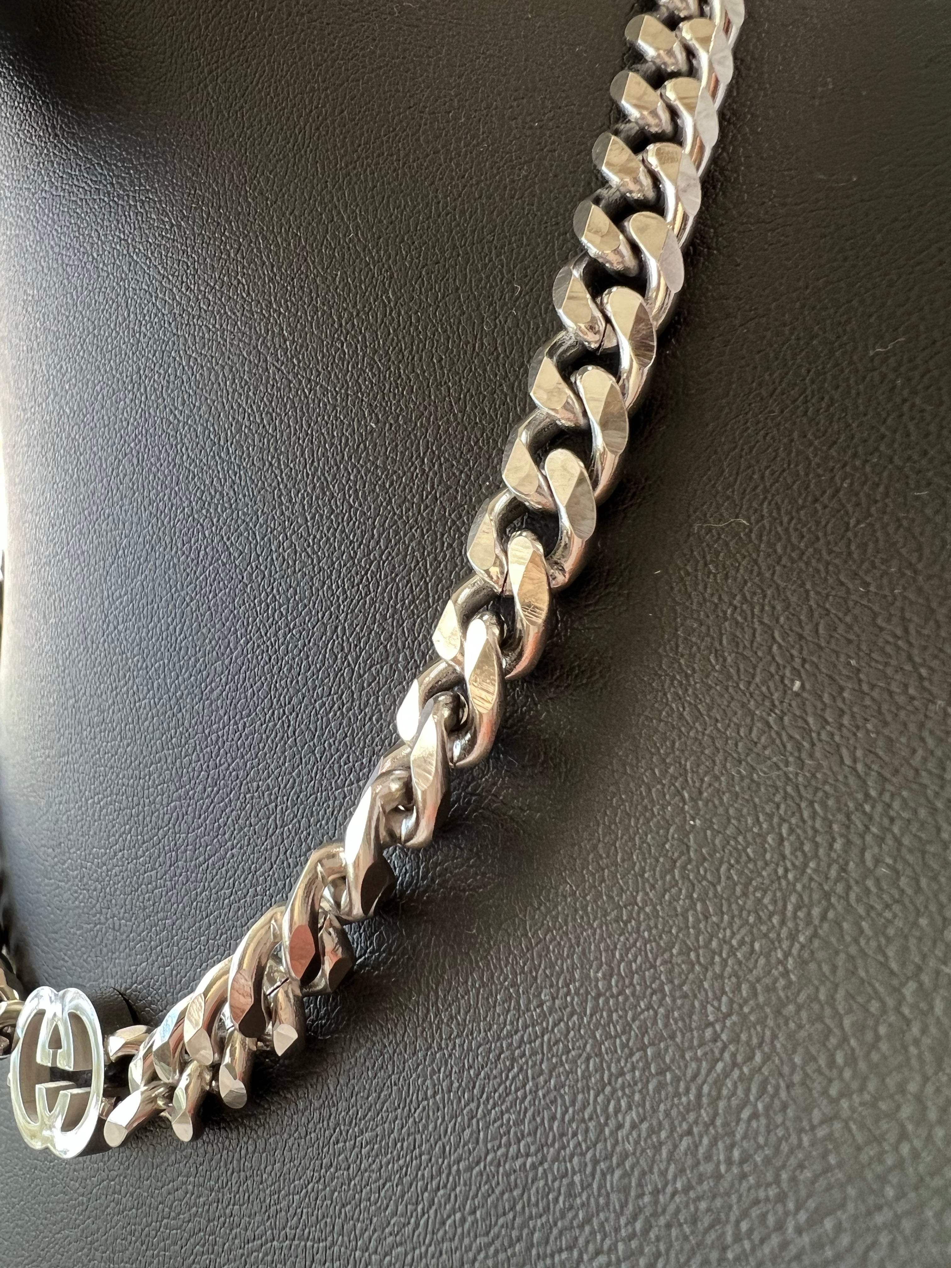 [TOP] GUCCI Interlock G Silver Necklace