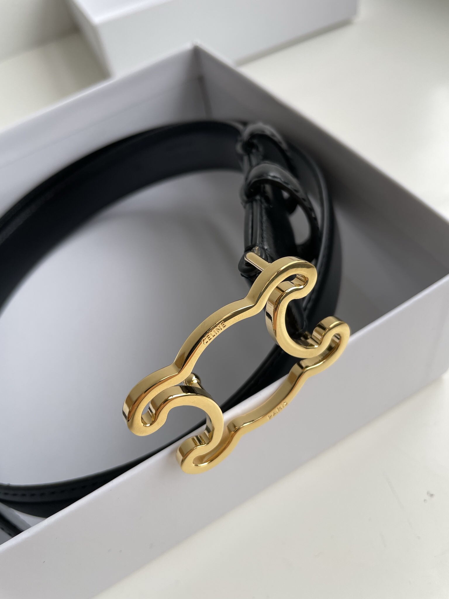 [TOP] CELINE Triomphe Belt - Black