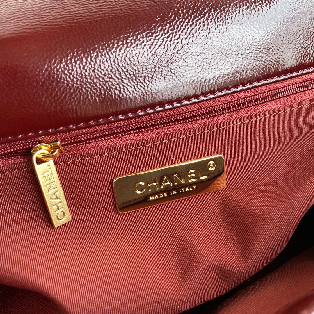 [TOP] CHANEL 19 Bag Aged Skin Wax Maxi 36cm - Burgundy