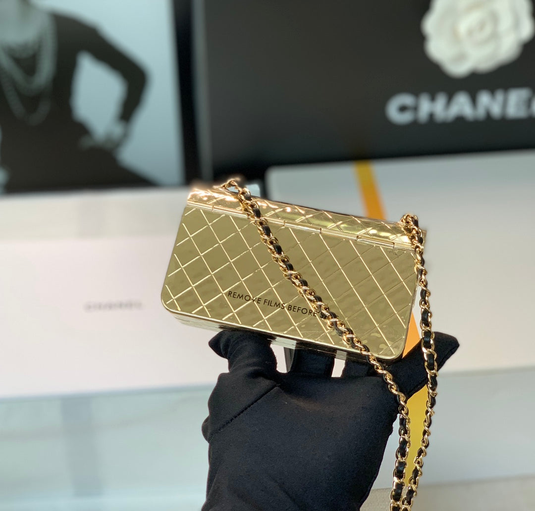 [TOP] CHANEL Evening Bag Metal Mini 12x7x5cm - Gold