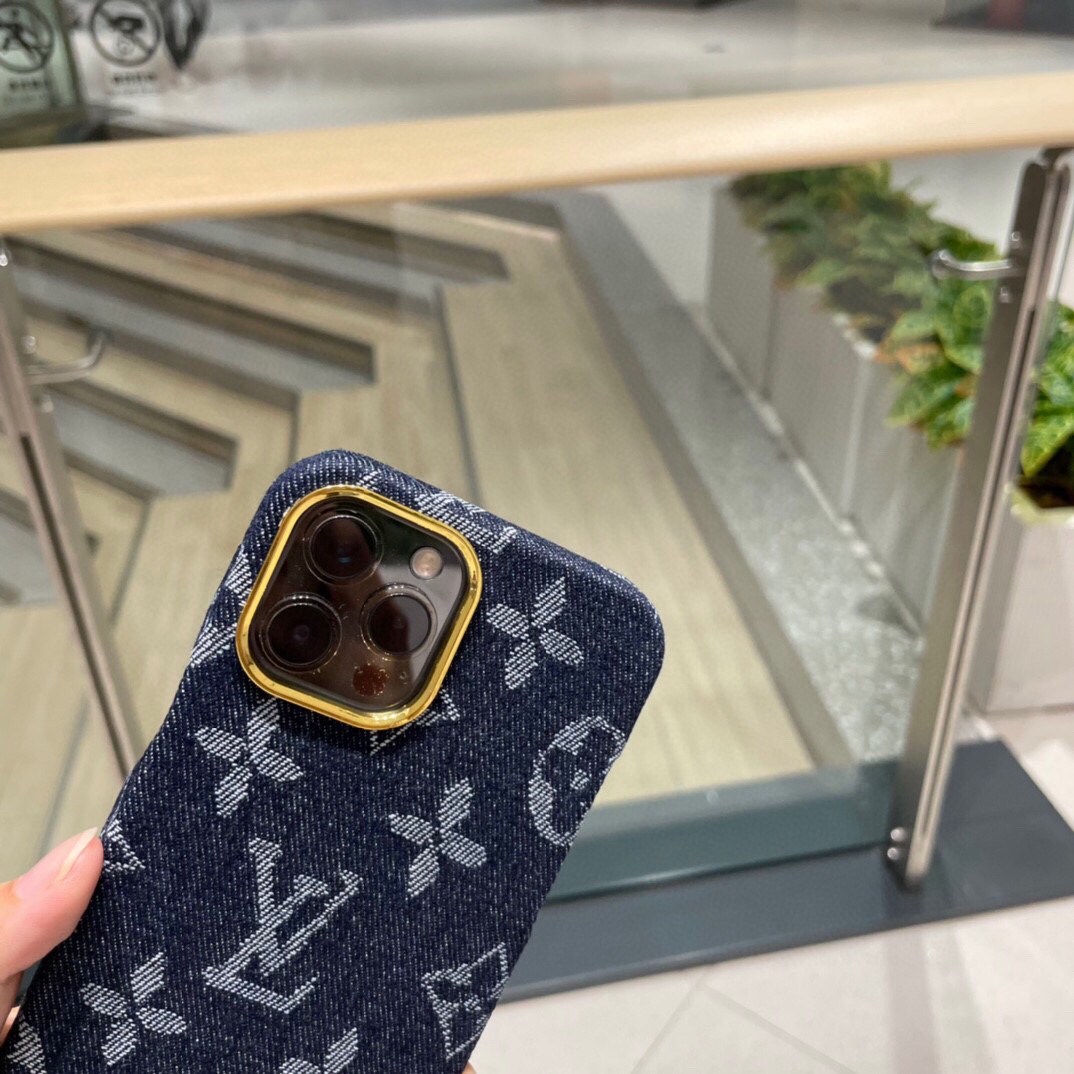 [TOP] Louis Vuitton LV Iphone case - 2 Color