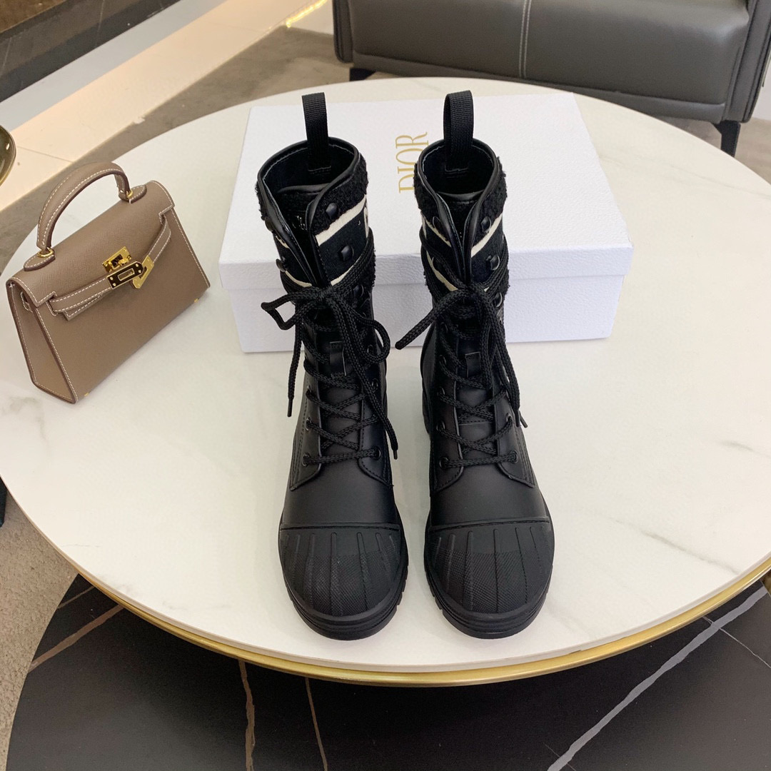 [TOP] Christian Dior CD Logo Short Ankle Boots