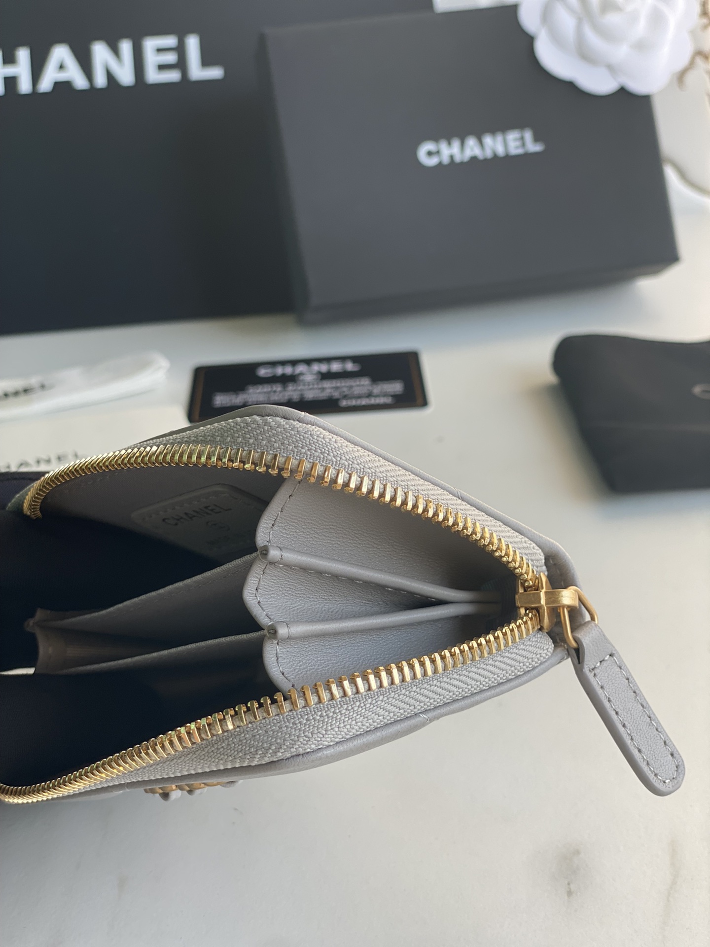 [TOP] CHANEL Zipper Wallet - 6 Color