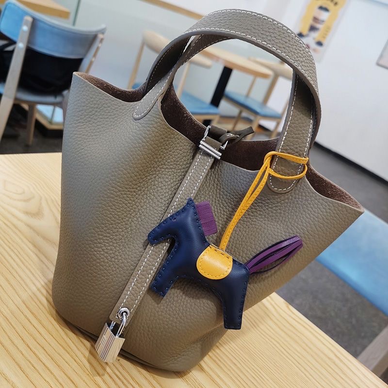 [TOP] HERMES Horse Charm - 18 Colours