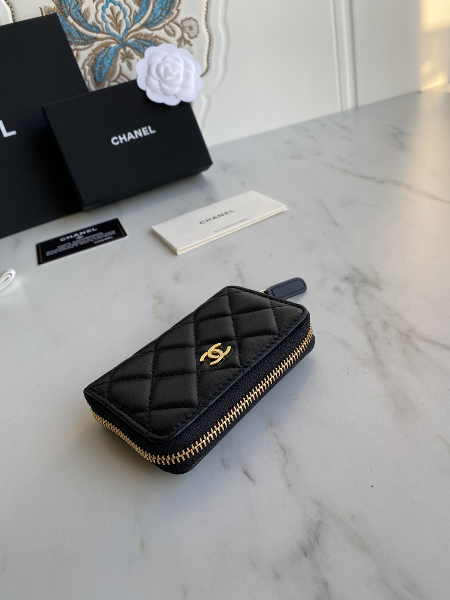 [TOP] CHANEL Zipper Flap Wallet - GHW&SHW - Black