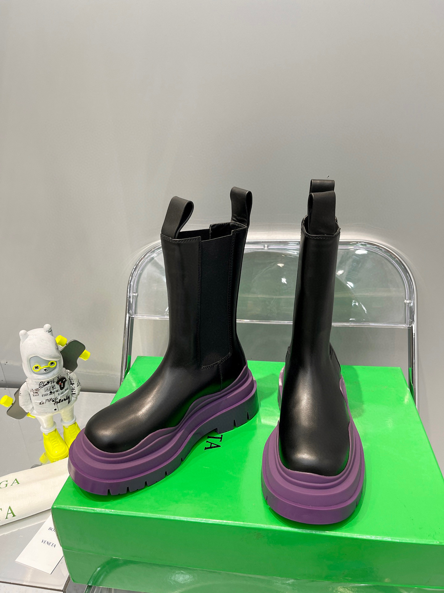 [TOP] Bottega Veneta BV Tire Chelsea Boot - Six Colours