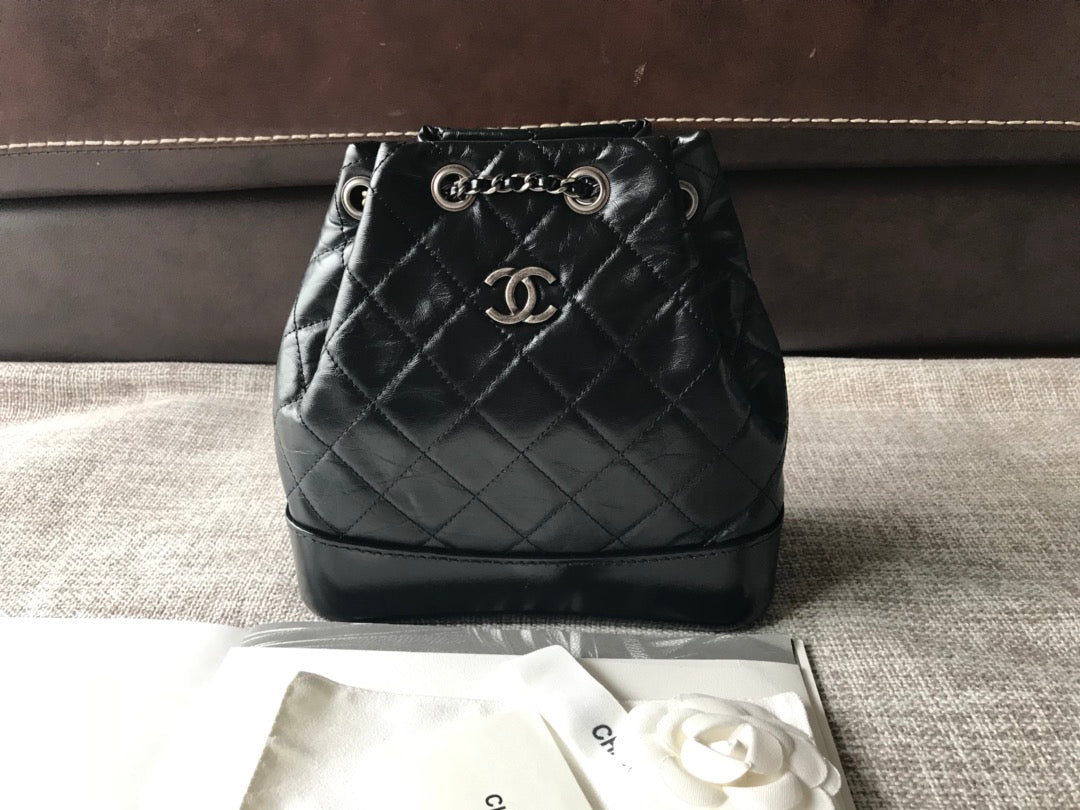 [TOP] CHANEL Gabrielle Quilted Backpack 24*23*11.5 cm - Black