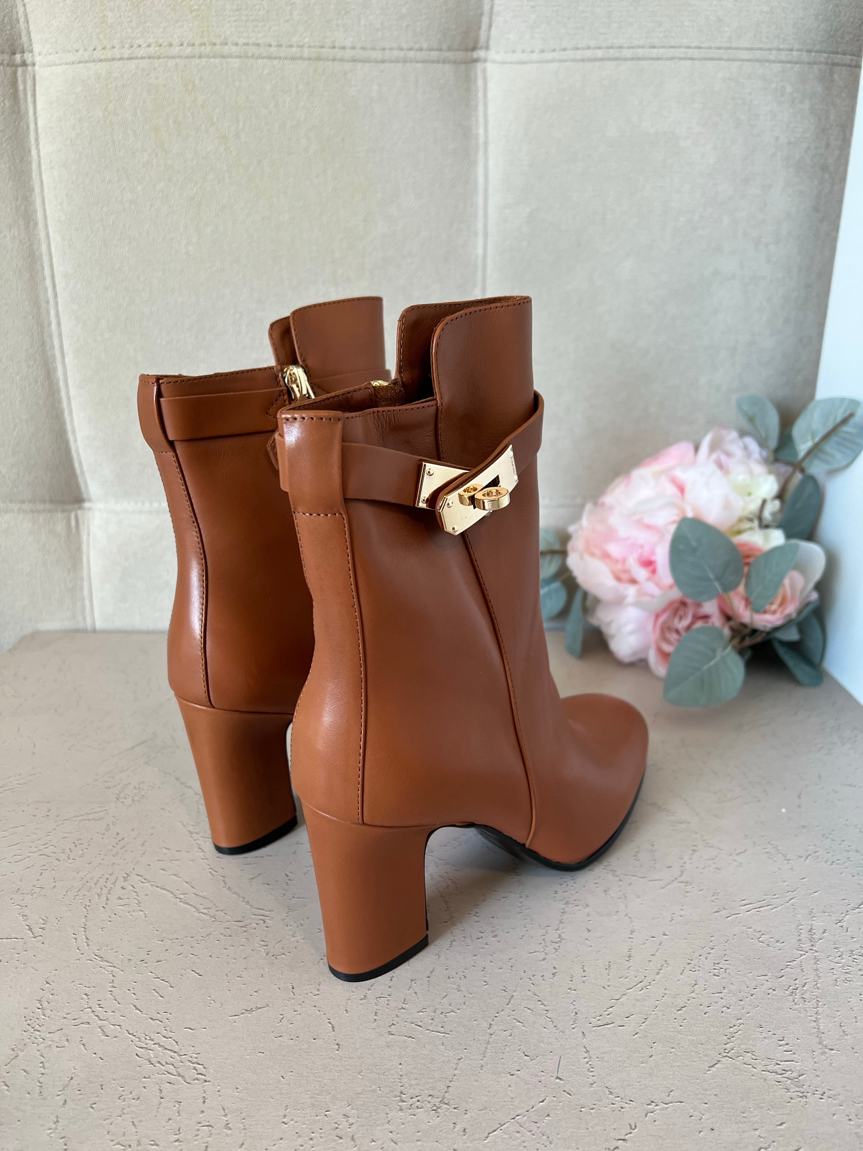 [TOP] HERMES Joueuse Ankle Boots - Brown