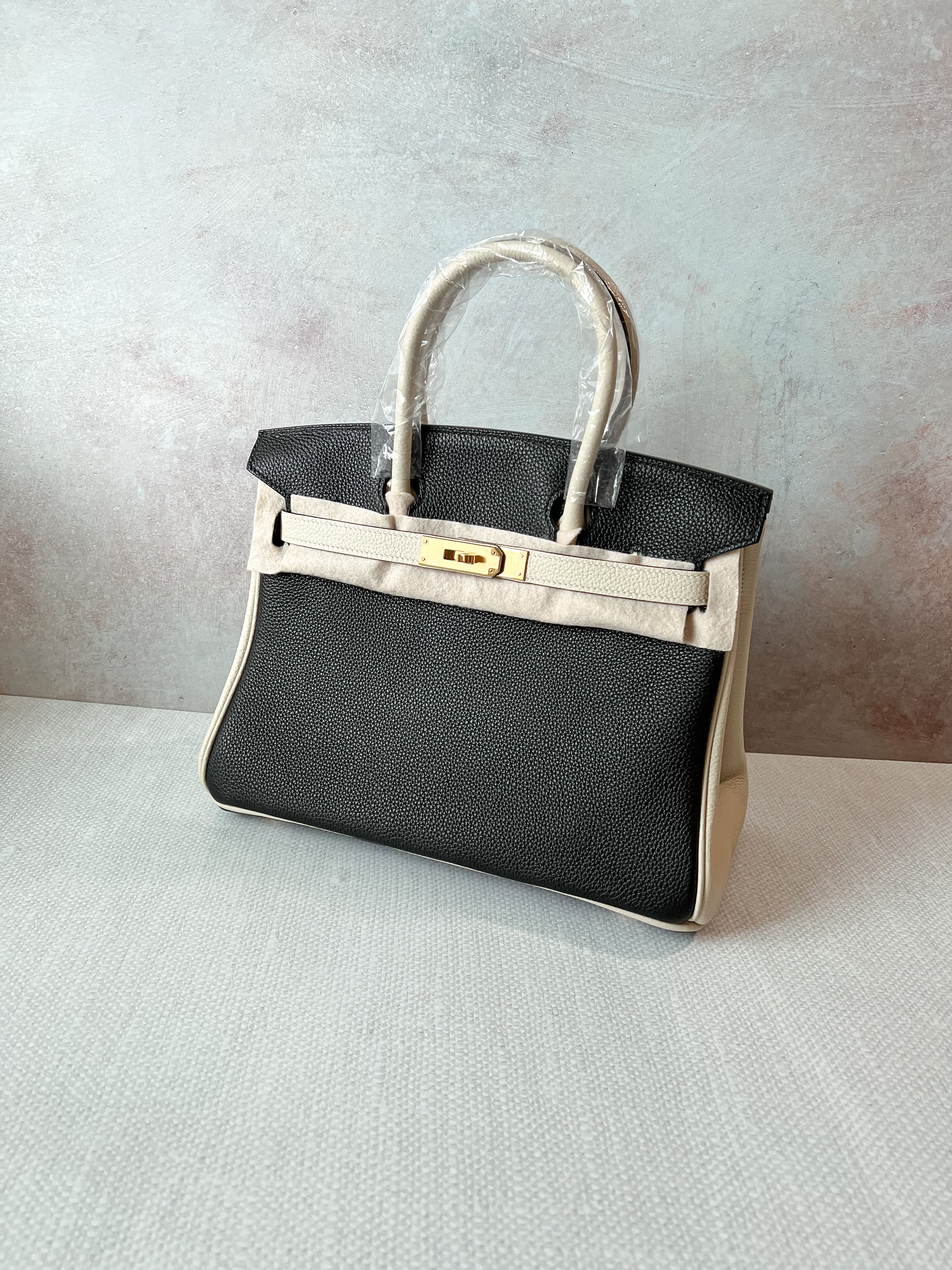 [TOP] HERMES Birkin 2 Tones Togo Leather 30cm- Cream and Black (Customised)