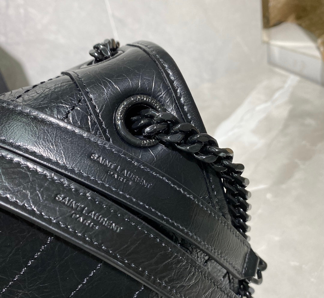 [TOP] Yves Saint Laurent YSL Nikki Large Wrinkle Bag 32cm - Black