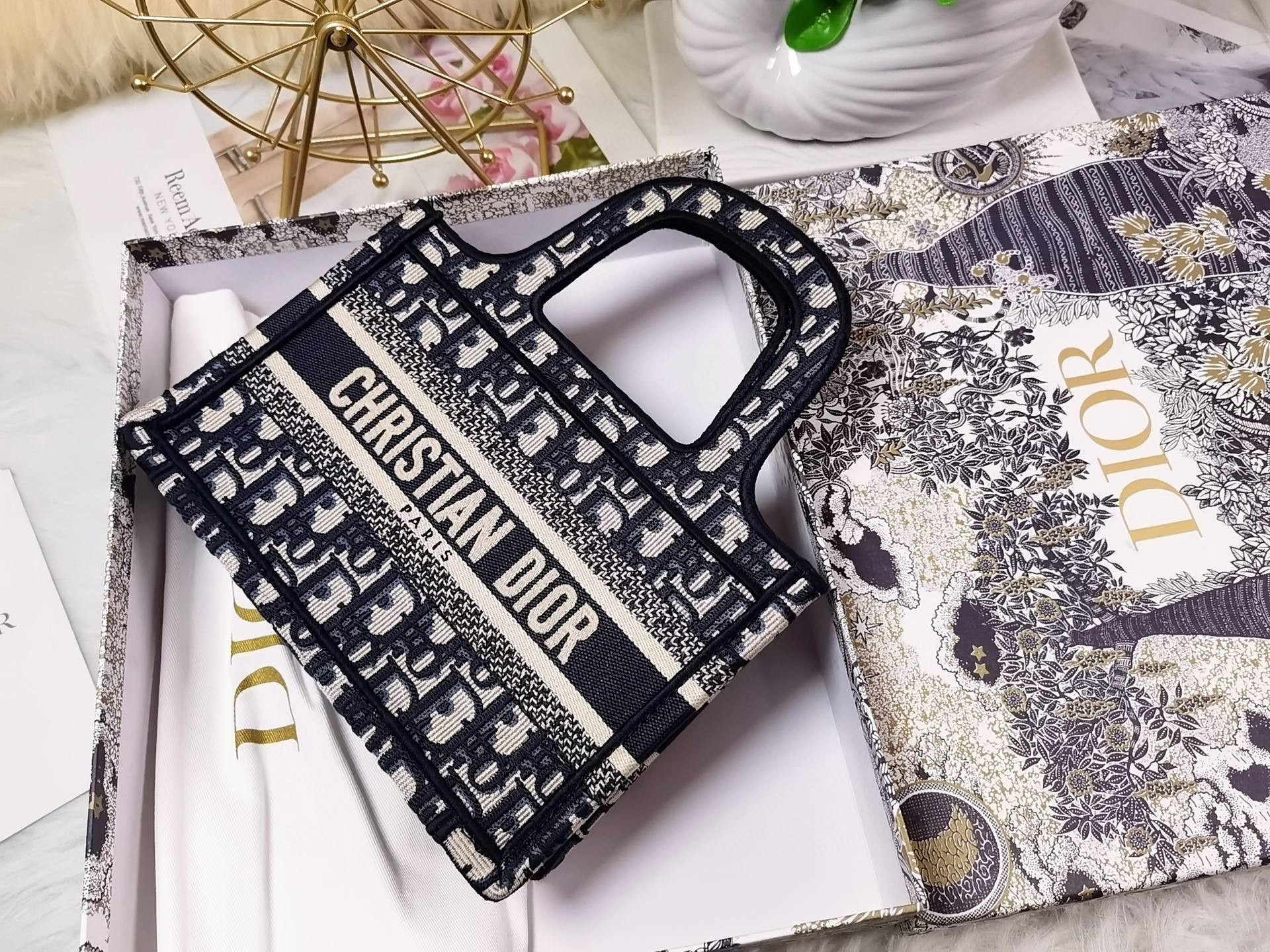 [TOP] Christian Dior Book Tote Bag Monogram Mini