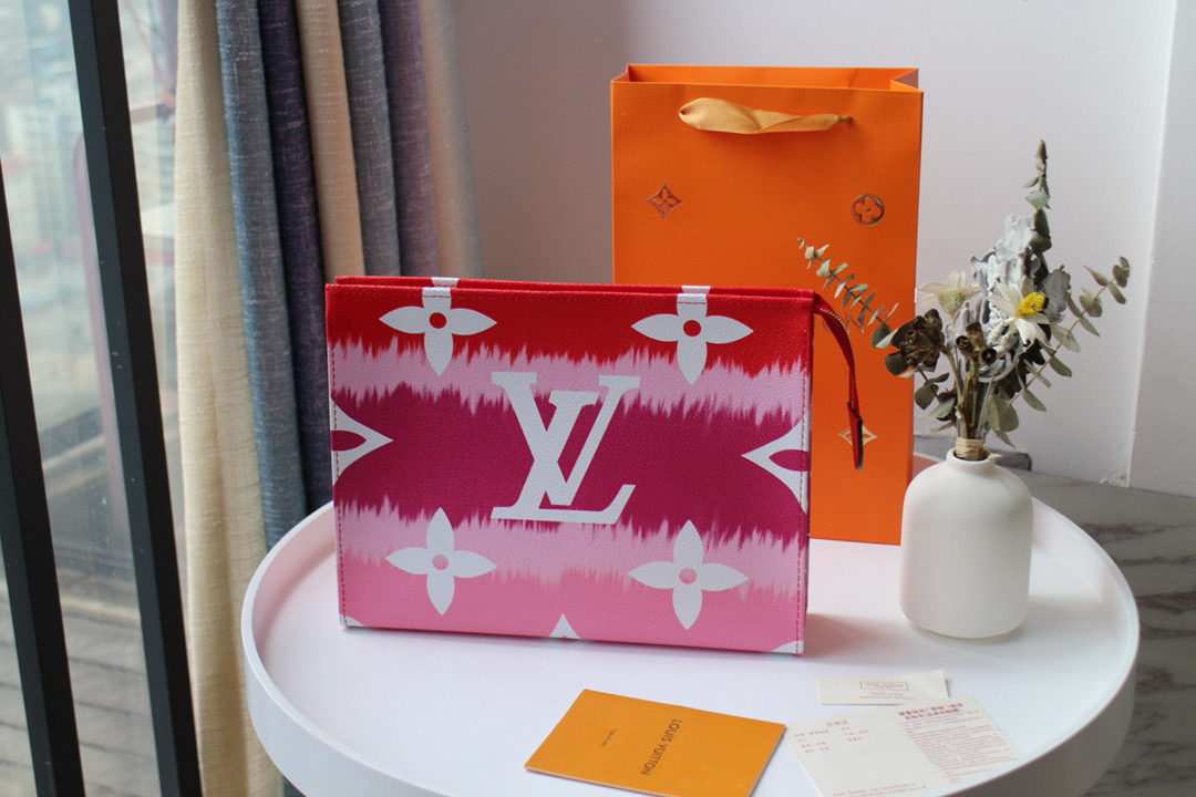 [TOP] Louis Vuitton LV £V Giant Toiletry Pouch 26 Multicolored - Red Pink