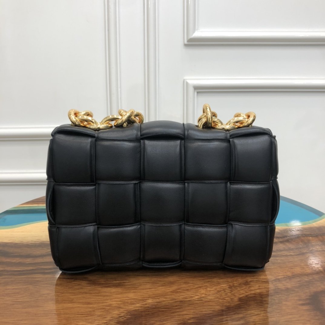 [TOP] Bottega Veneta BV  Chain Bag - Black