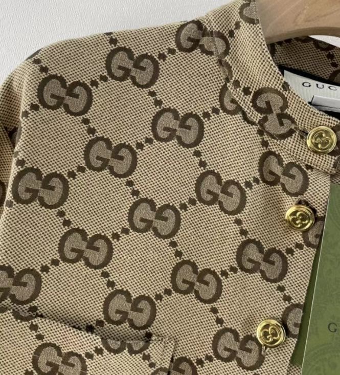 [TOP] GUCCI Maxi GG Canvas Shirt - Camel and Ebony