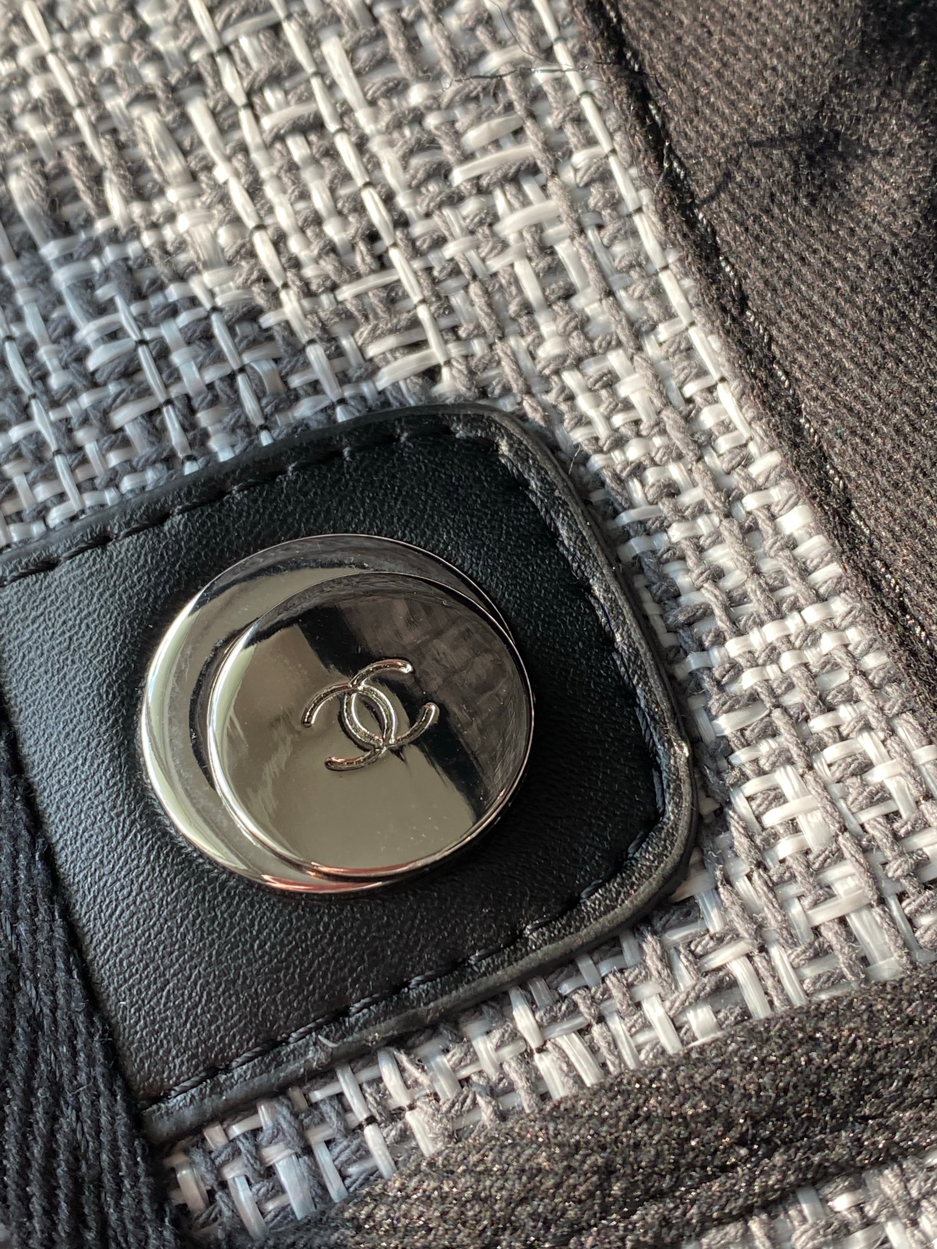 [TOP] CHANEL Deauville Top Handle Tote small 35cm - Charcoal