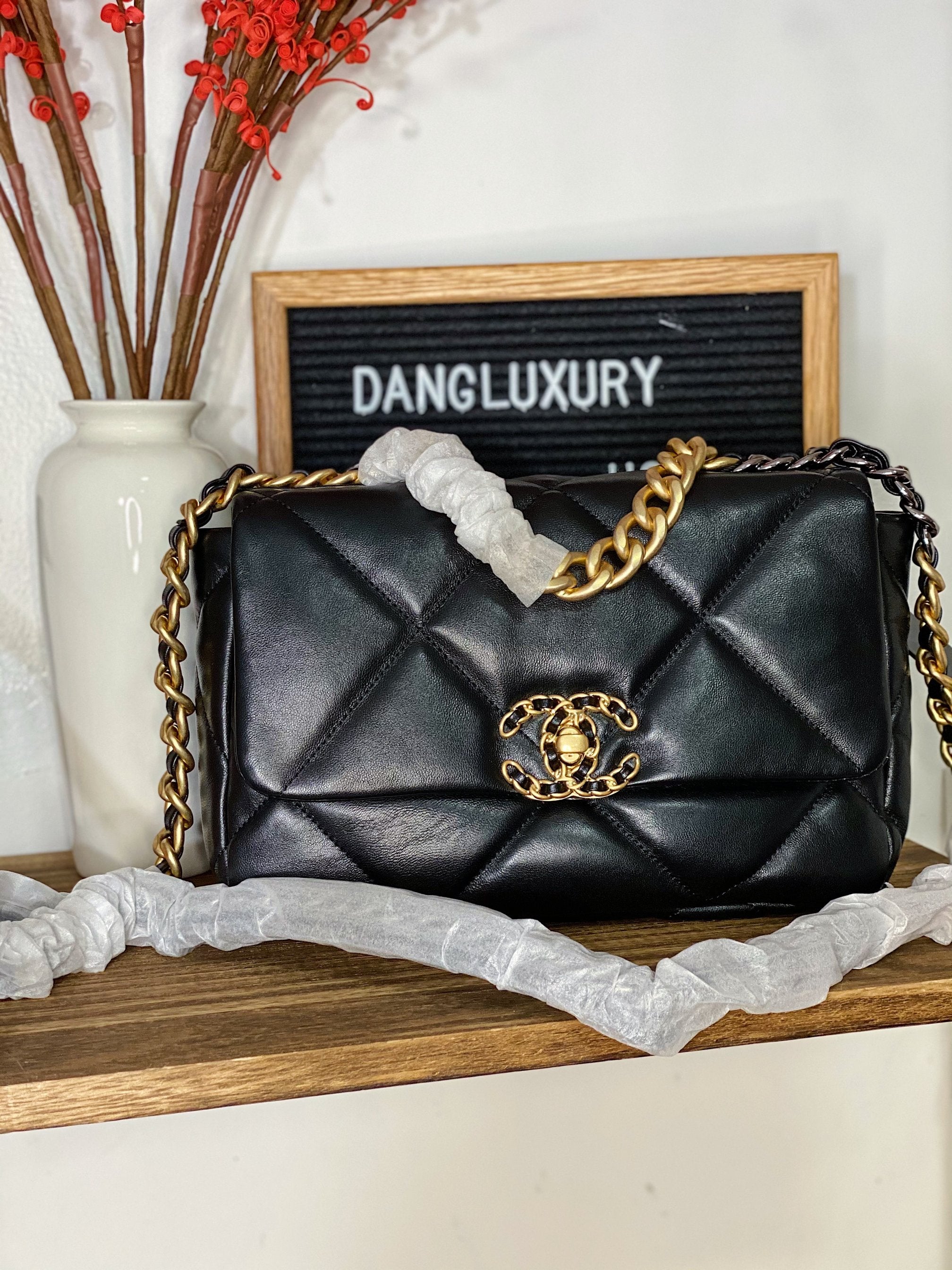 [TOP] CHANEL 19 Bag Lambskin 26cm/36cm - Black