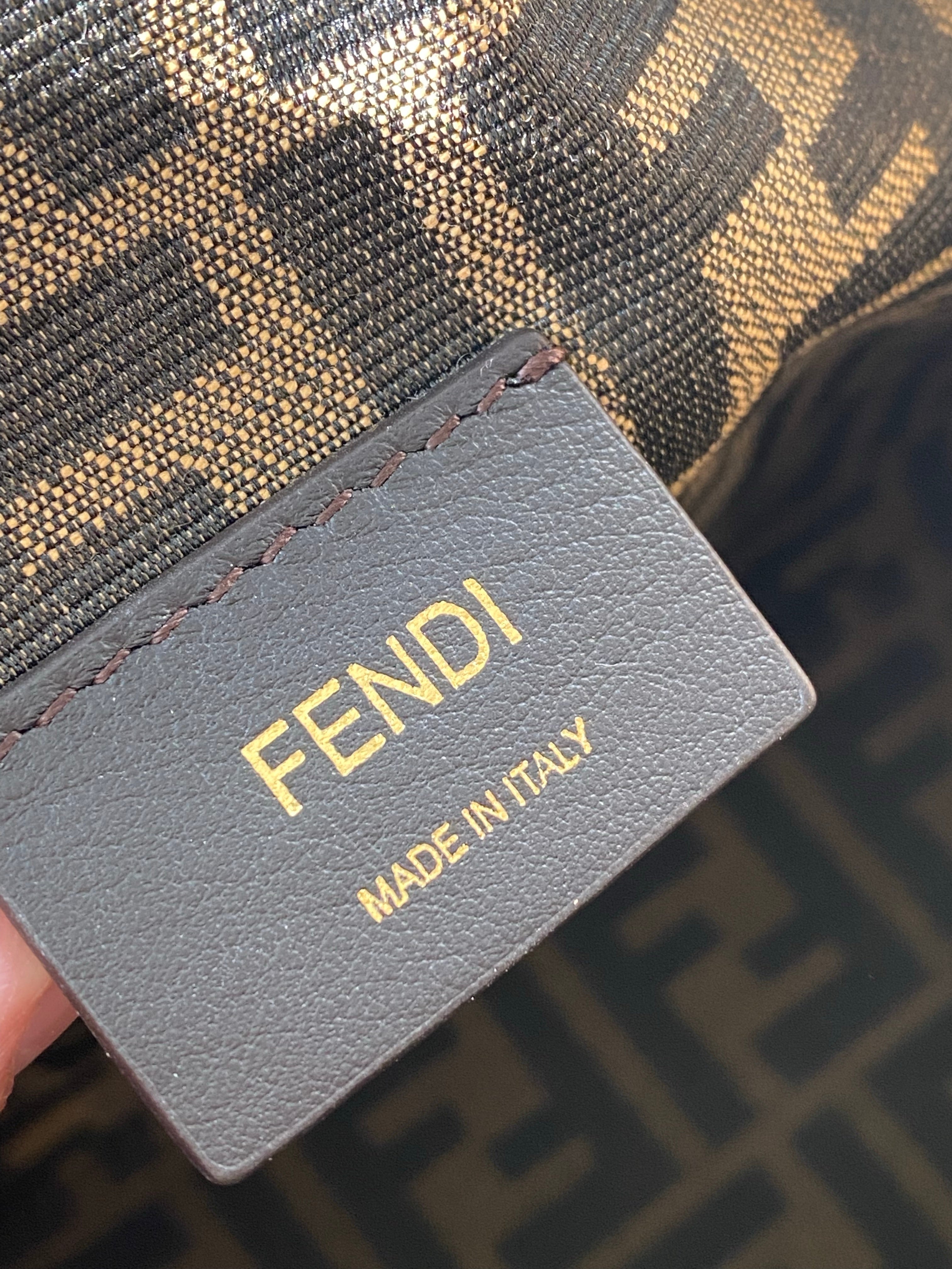 [TOP] FENDI First Medium Bag - Brown