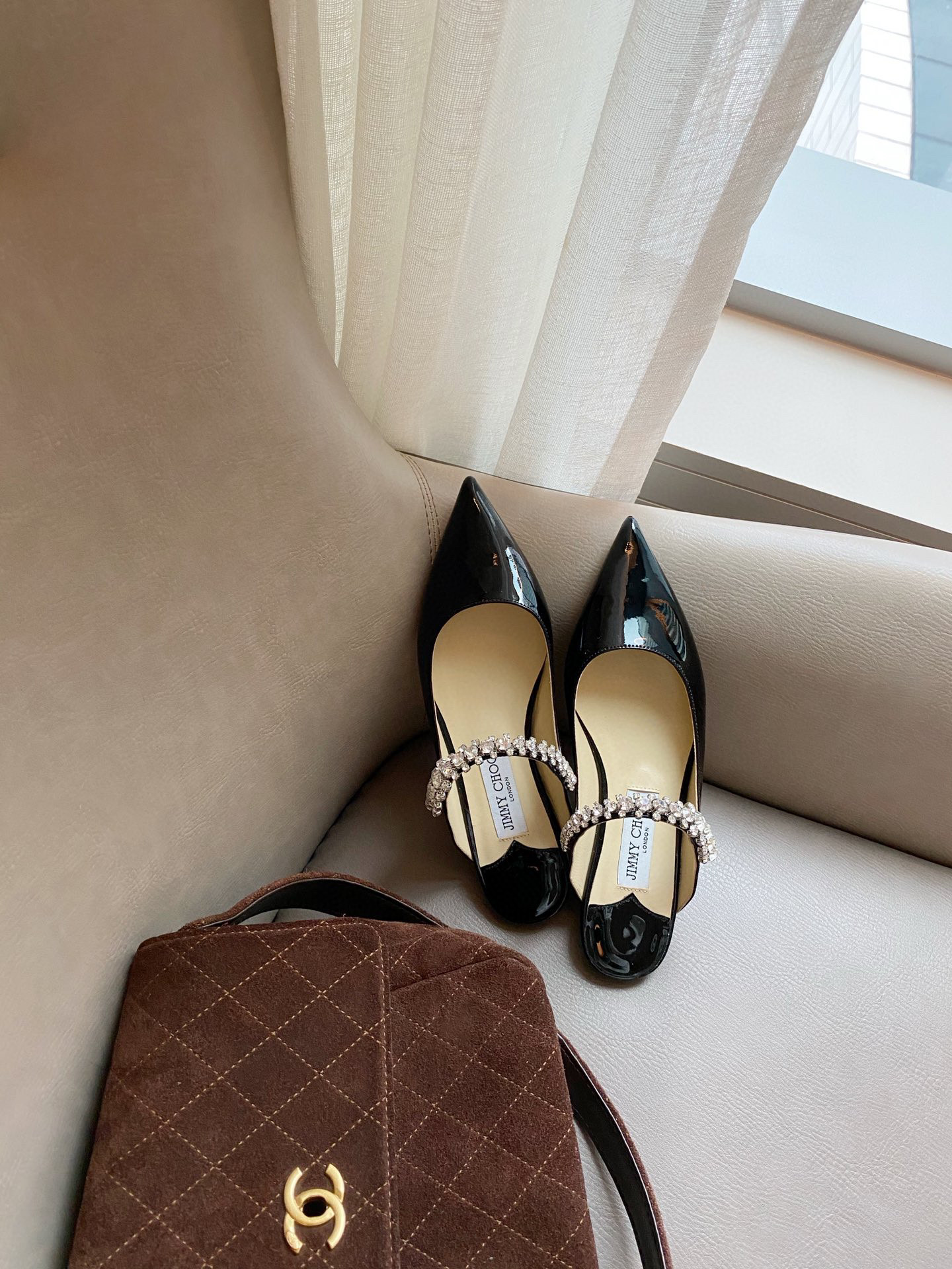 [TOP] Jimmy Choo Bing Flat Crystal - 4 Colours