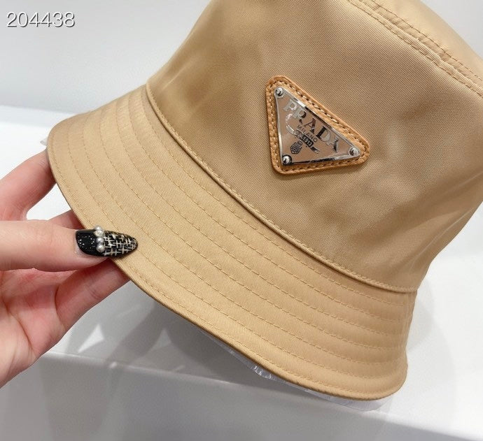 [TOP] PRADA Re-Edition Bucket Hat Nylon - Beige