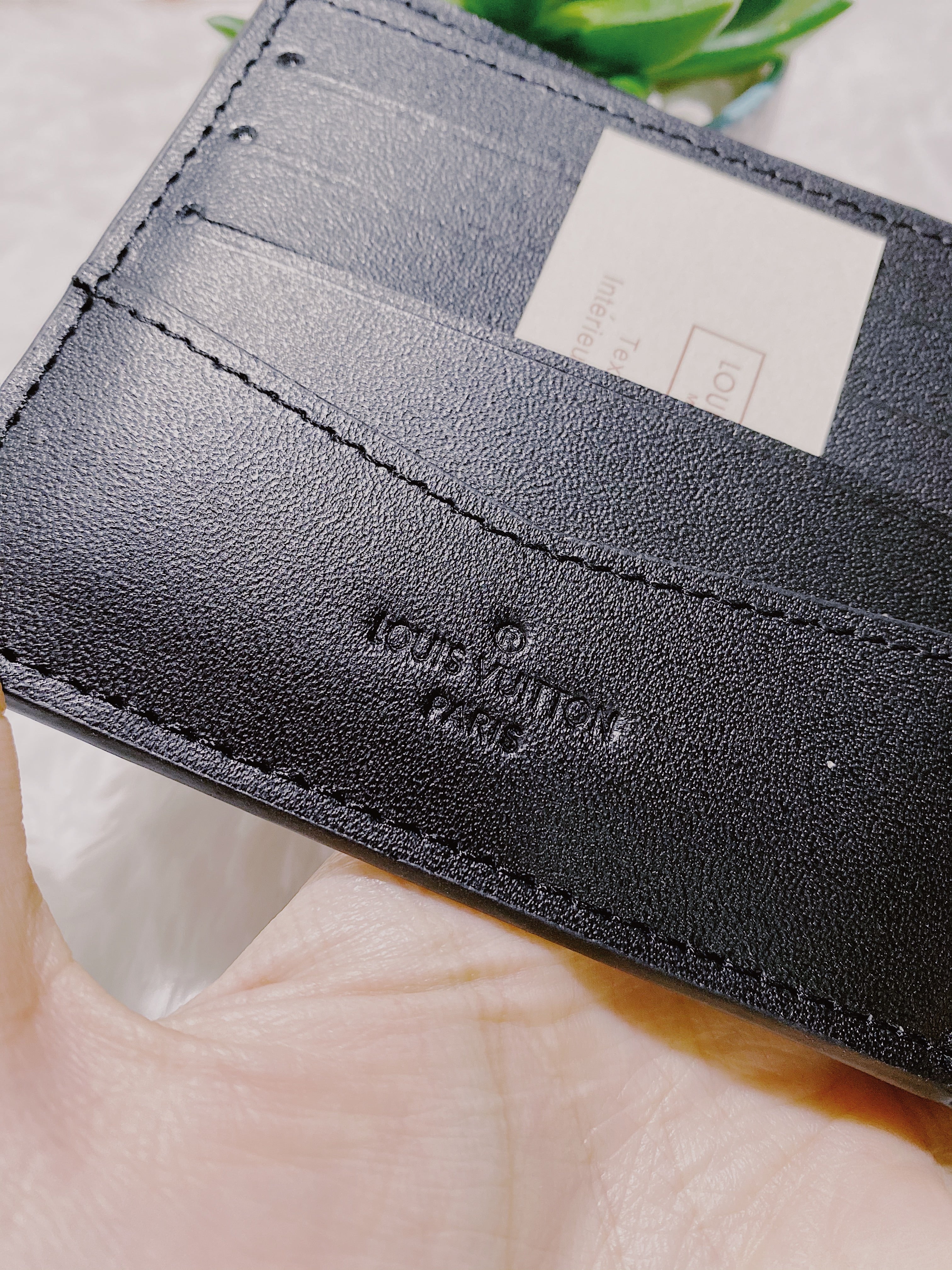 [TOP] Louis Vuitton LV LV Monogram Street Style Leather Folding Wallet Logo