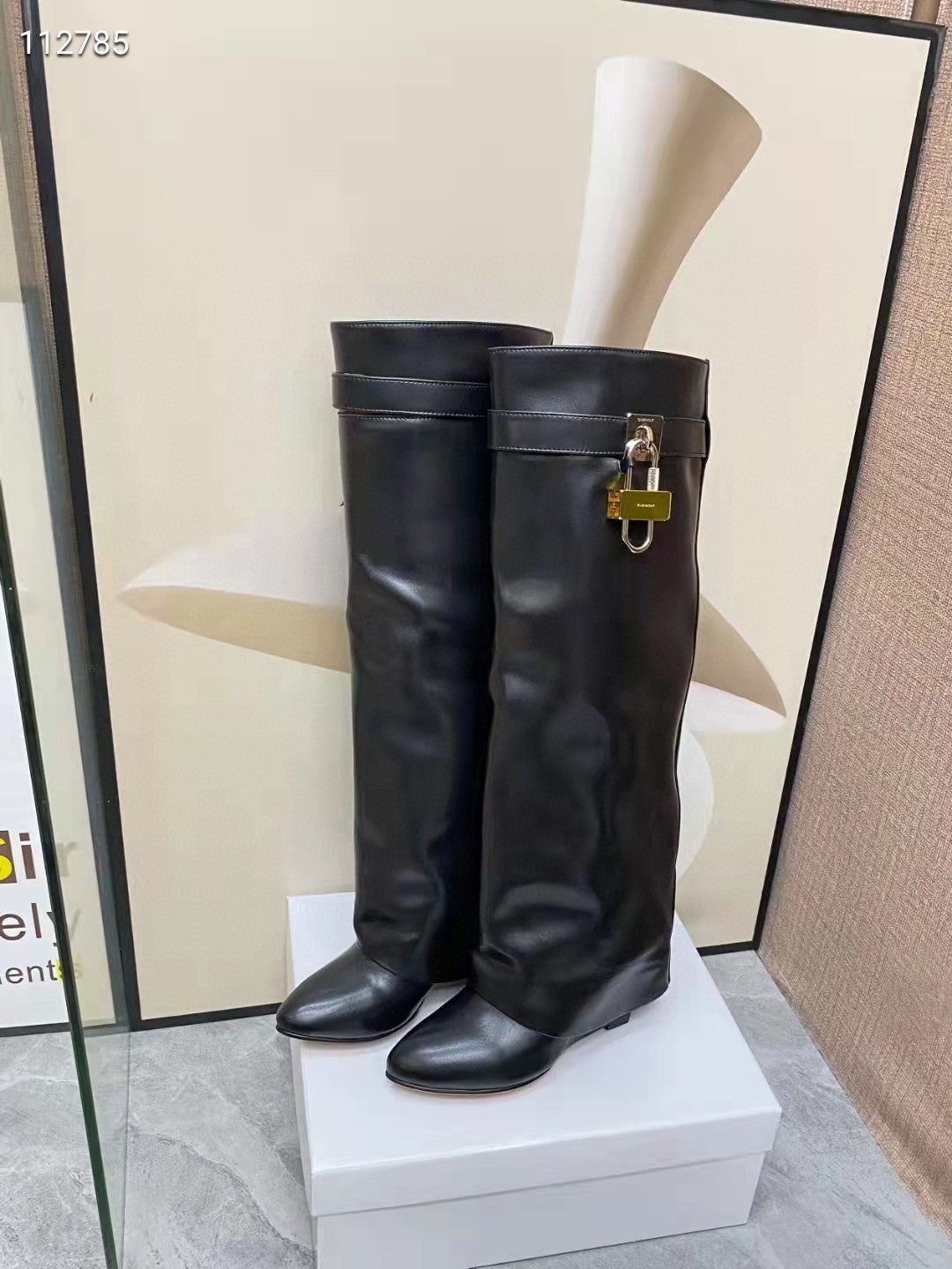 [TOP] GIVENCHY Shark Long Boots - Black