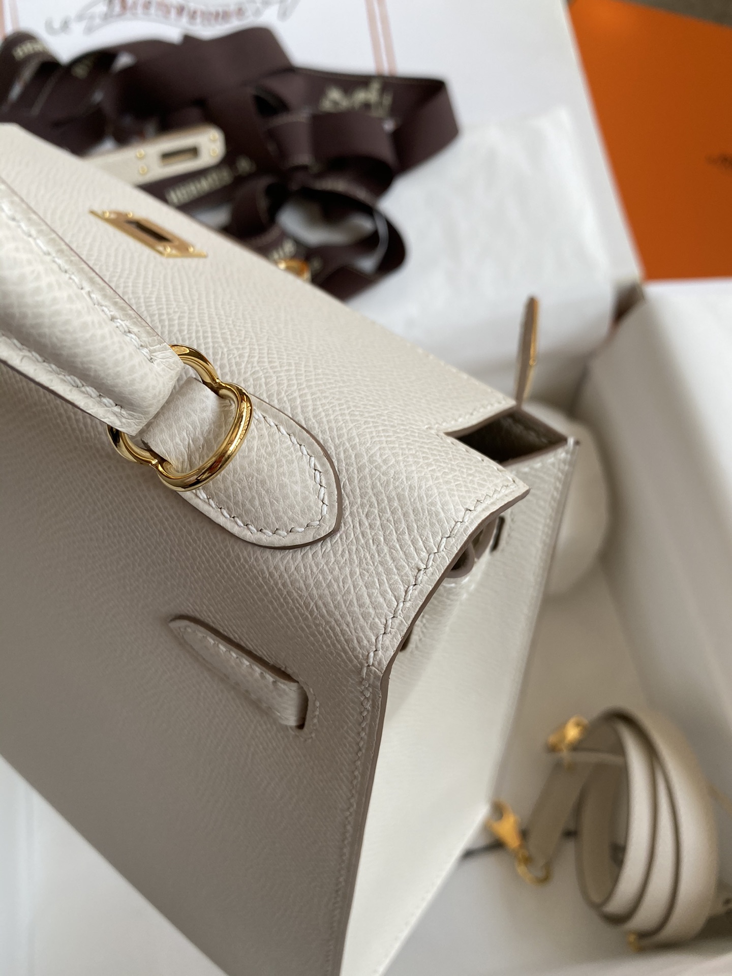 [TOP] HERMES Kelly Epsom Leather 25cm/28cm/32cm - White & GHW