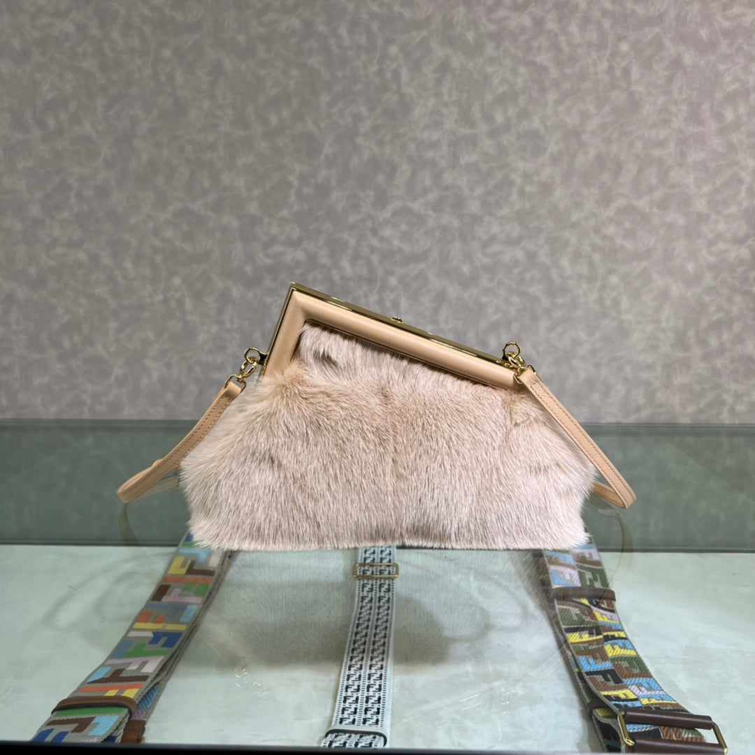[TOP] FENDI Small First Mink Bag - Nude Pink