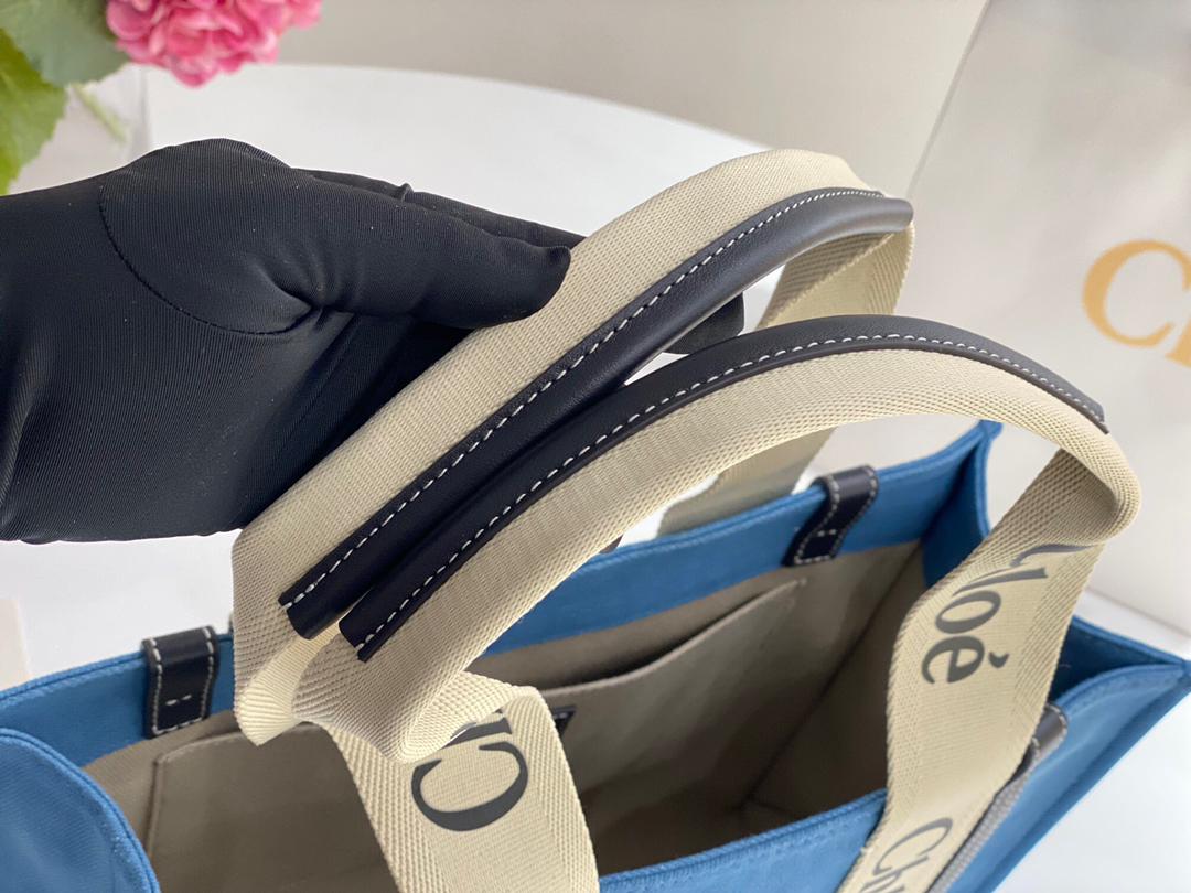 [TOP] Chloe Medium Woody Tote Bag - Denim