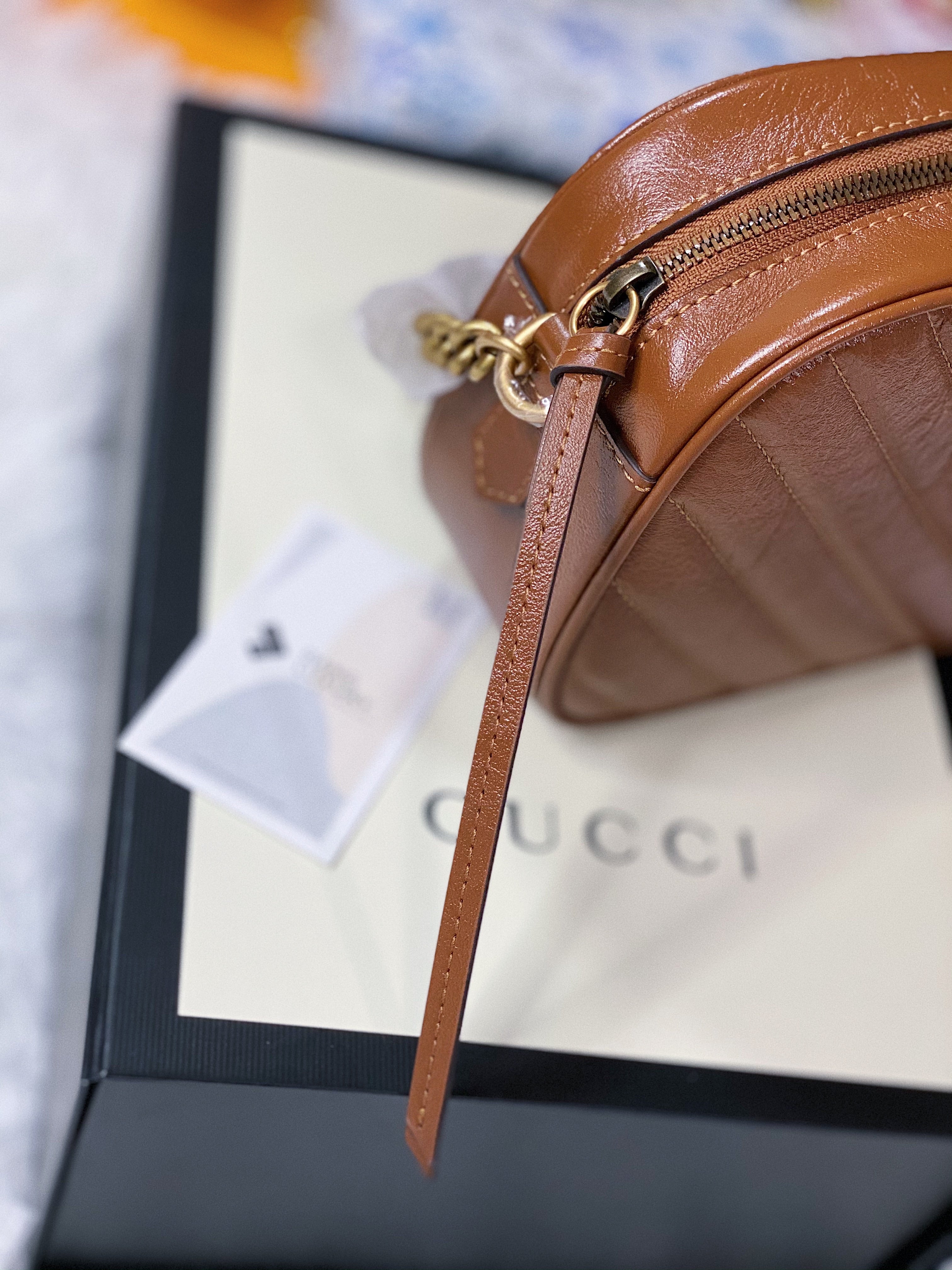 [TOP] GUCCI GG Marmont Bag Matelassé Small 26*15*7 - Camel