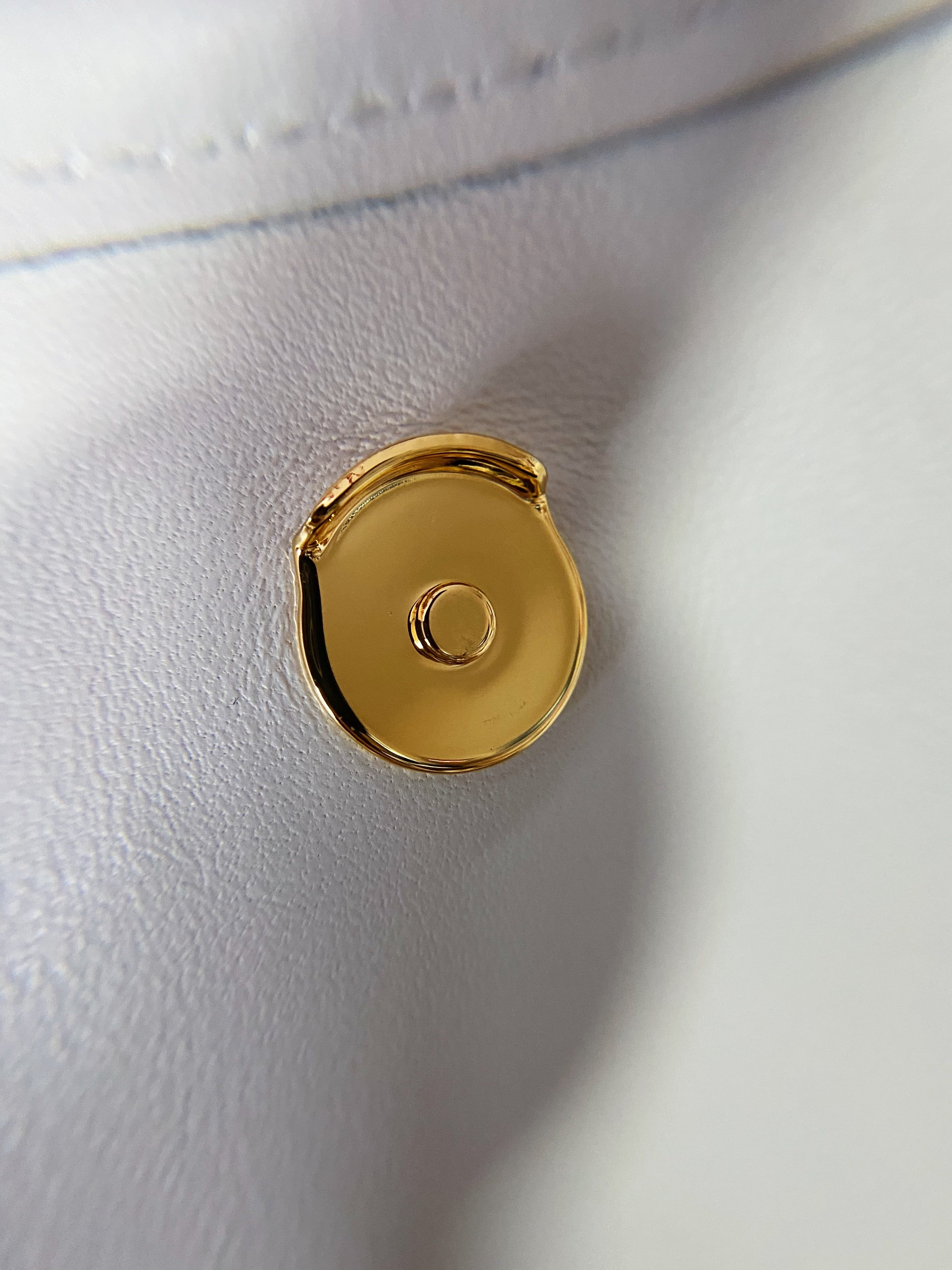 [TOP] Yves Saint Laurent YSL Nikki Small - OFF WHITE