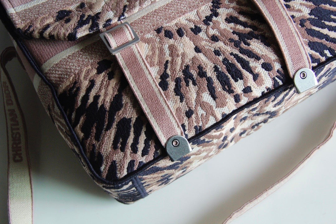 [TOP] Christian Dior Camp Embroidery Bag - Pink Tie Dye