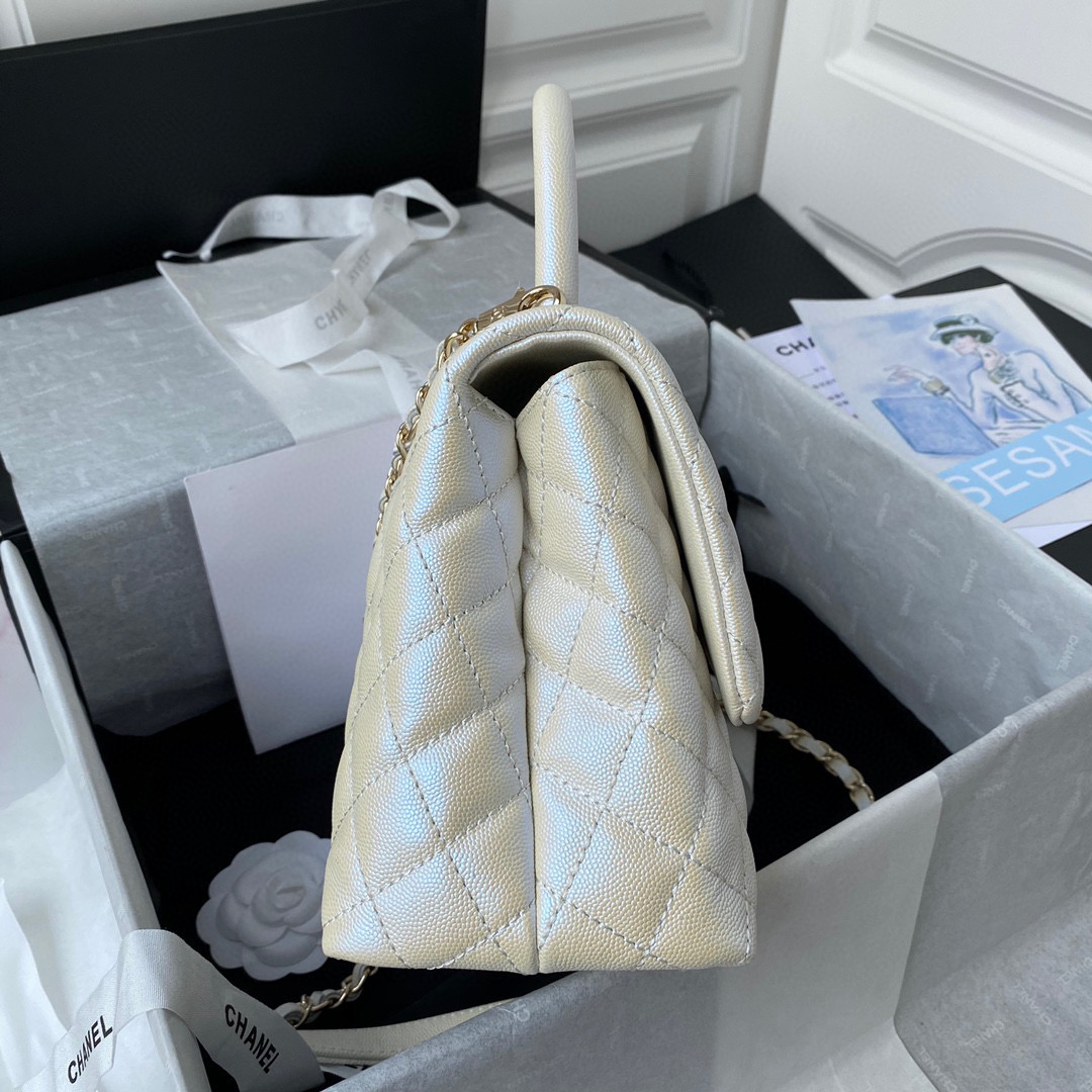 [TOP] CHANEL CoCo Handle Bag Carviar Large 29cm - Pearl White & GHW