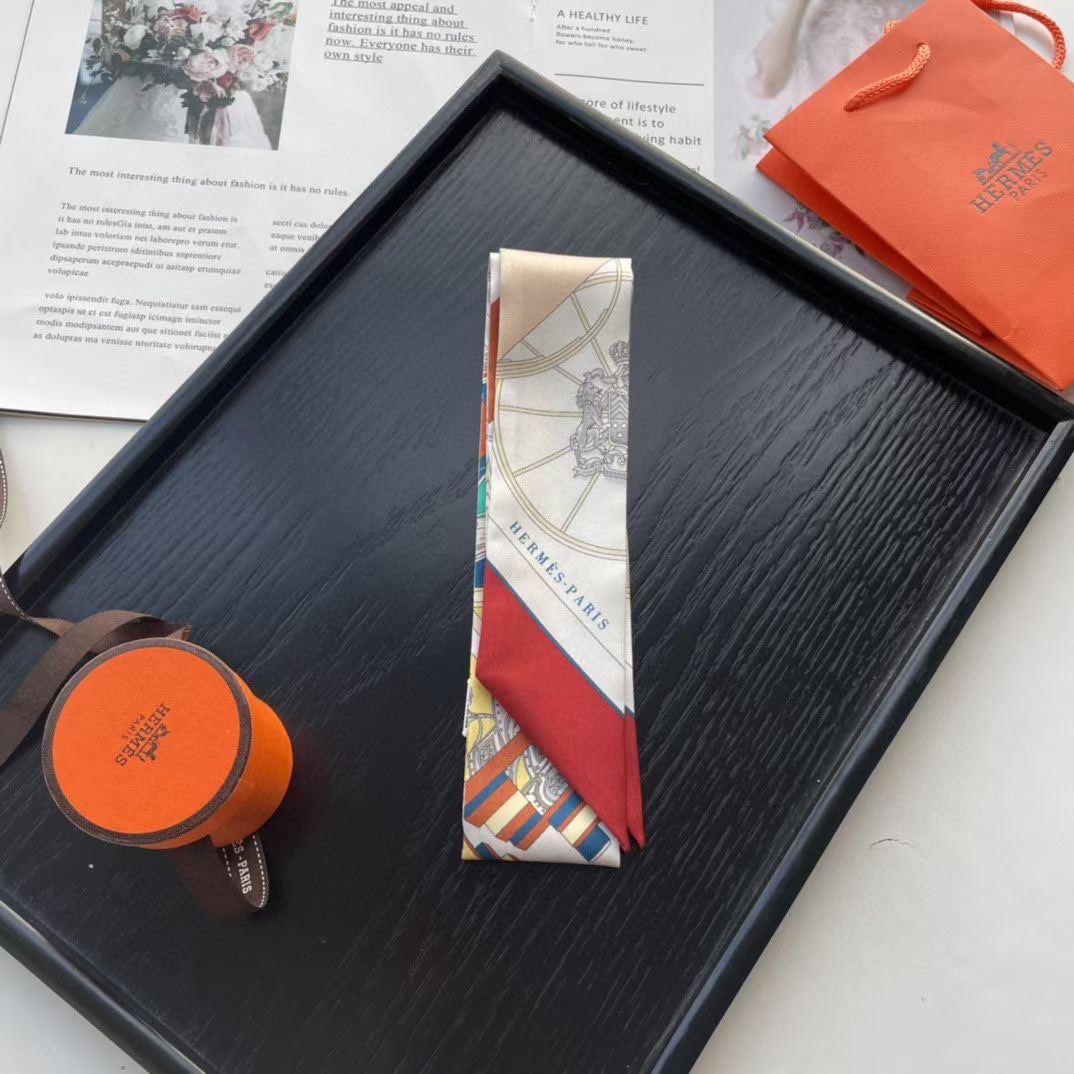[TOP] HERMES Twilly Springs Springs Twilly 86 x 5 cm - Four Colours