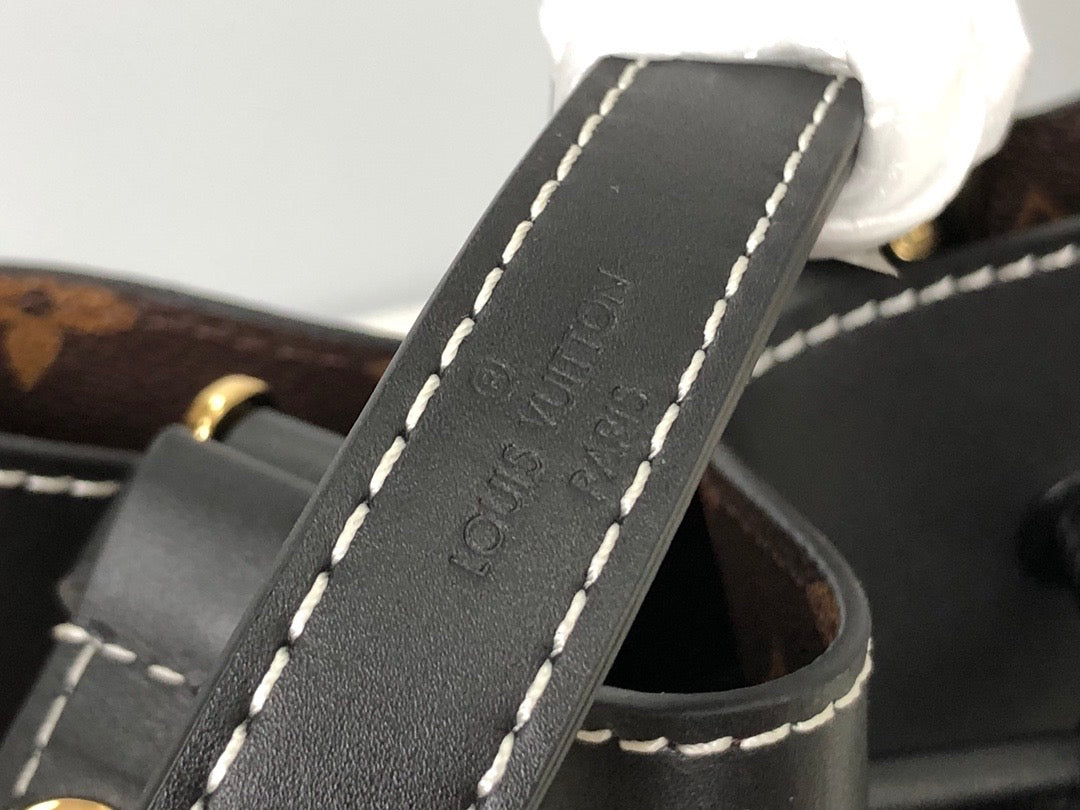 [TOP] Louis Vuitton LV L*V Neonoe BB Bucket Epi Bag - Black