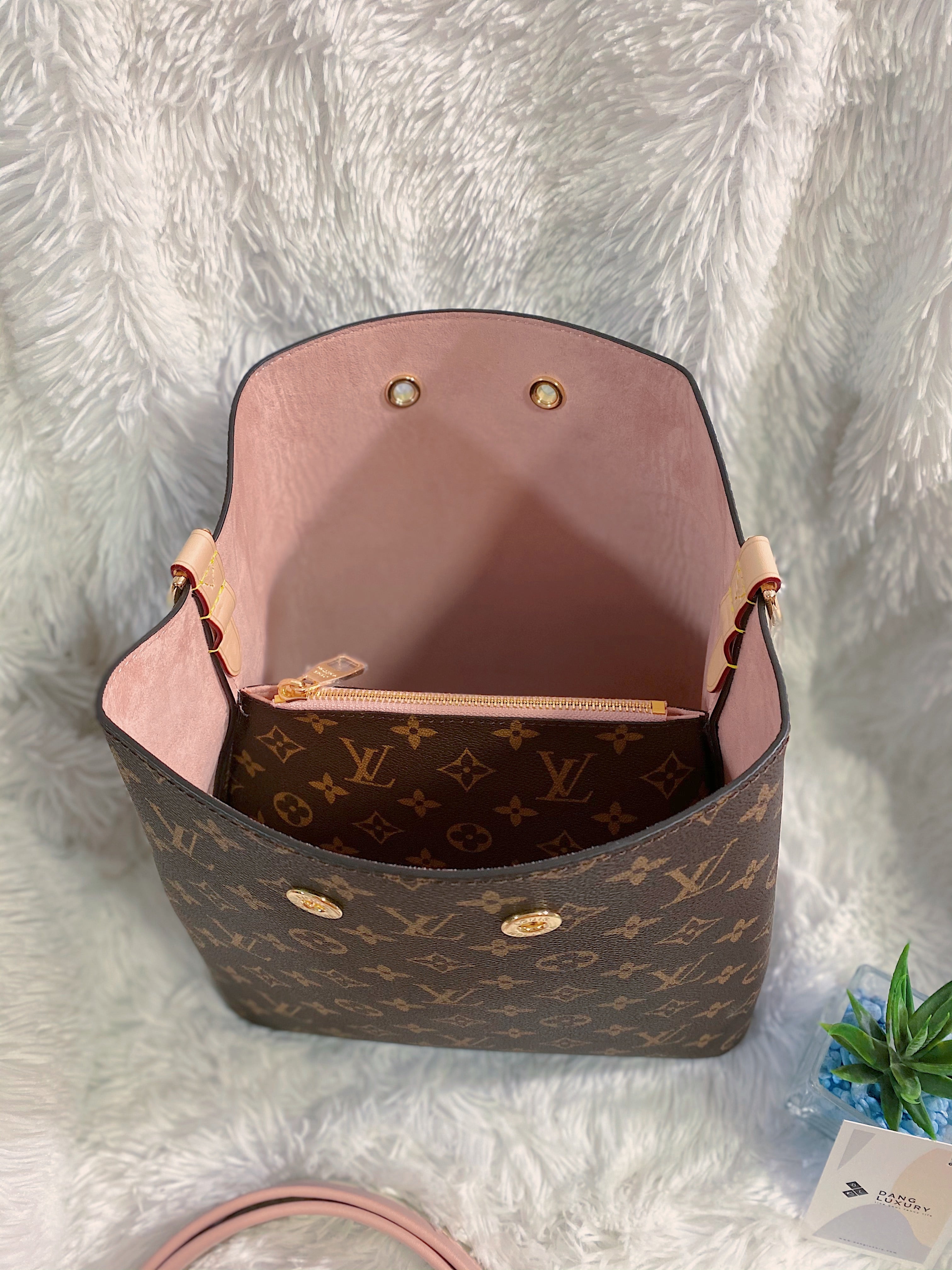 [TOP] Louis Vuitton LV  Noe Monogram Bag With Braided Handle 26×26×17.5CM- Pink