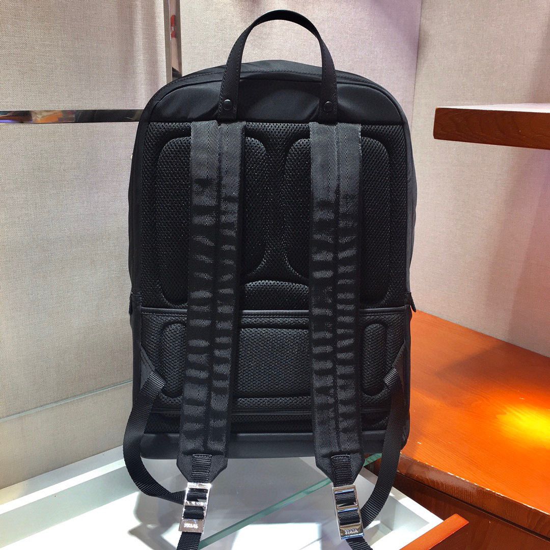 [TOP] PRADA Re-Nylon and Saffiano Leather Backpack - Black