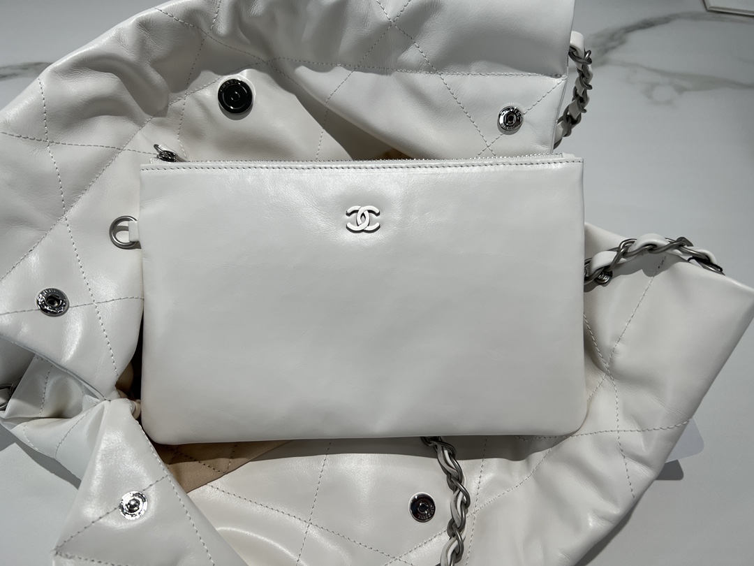 [TOP] CHANEL 22 Bag 35CM - SHW - White