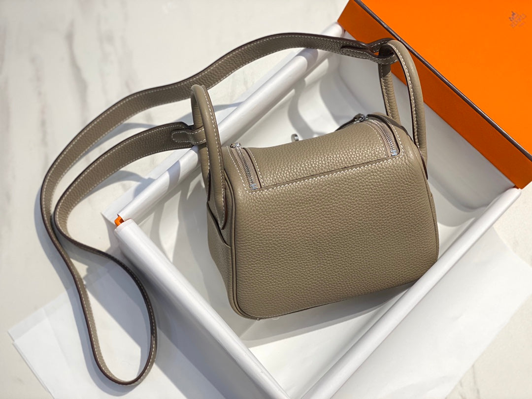 [TOP] HERMES Lindy Mini Bag 20cm  - Turtle Dove