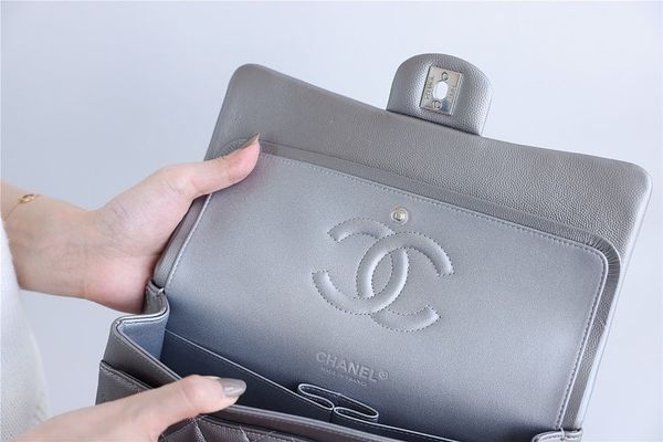 [TOP] CHANEL Classic Flap Bag Lambskin Medium 25.5cm – Grey & SHW