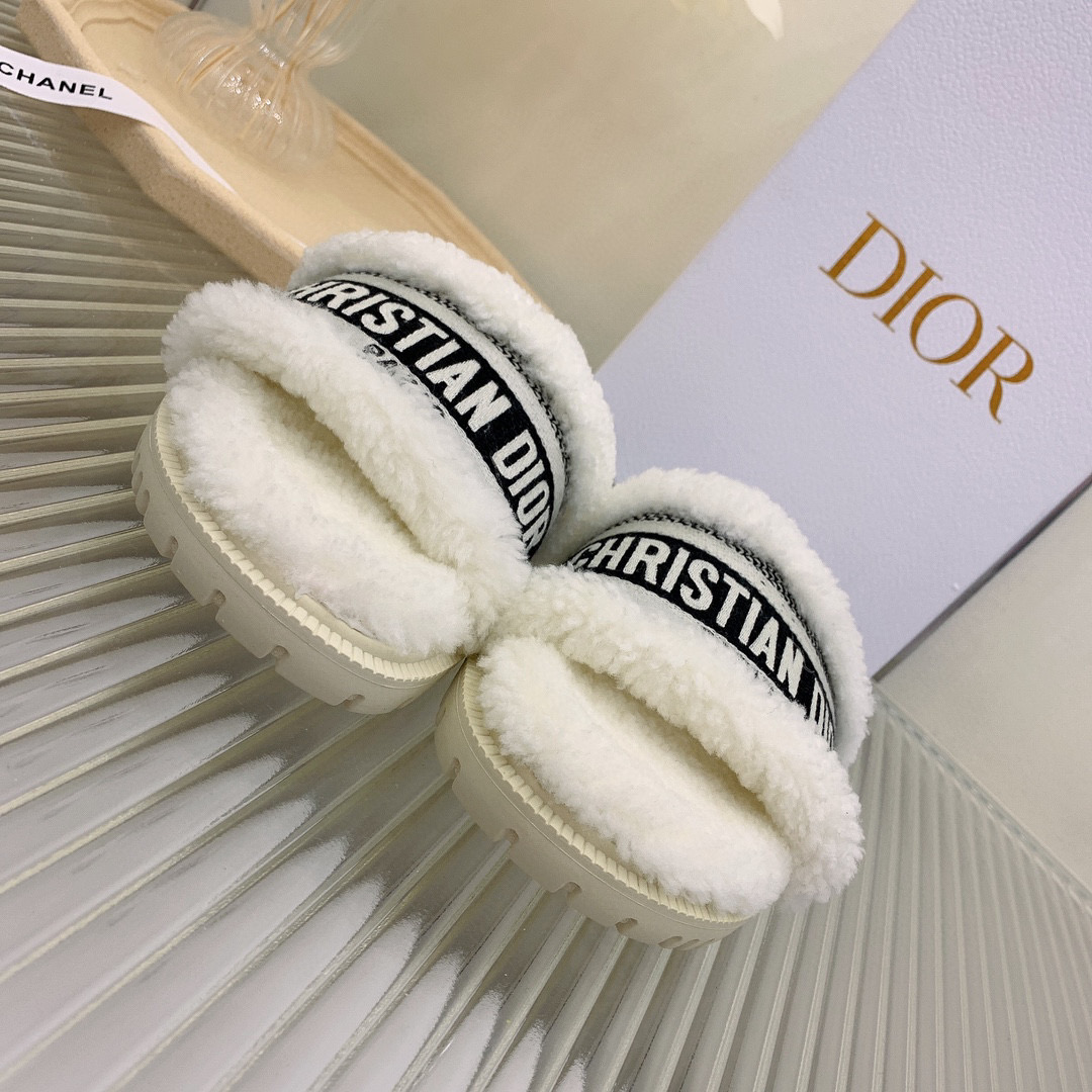 [TOP] Christian Dior D-Way Slide Embroidered Cotton and Shearling - 20 Colours