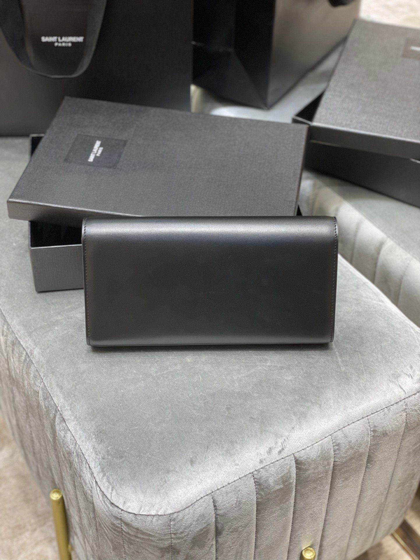 [TOP] Yves Saint Laurent YSL Kate Tassel Clutch