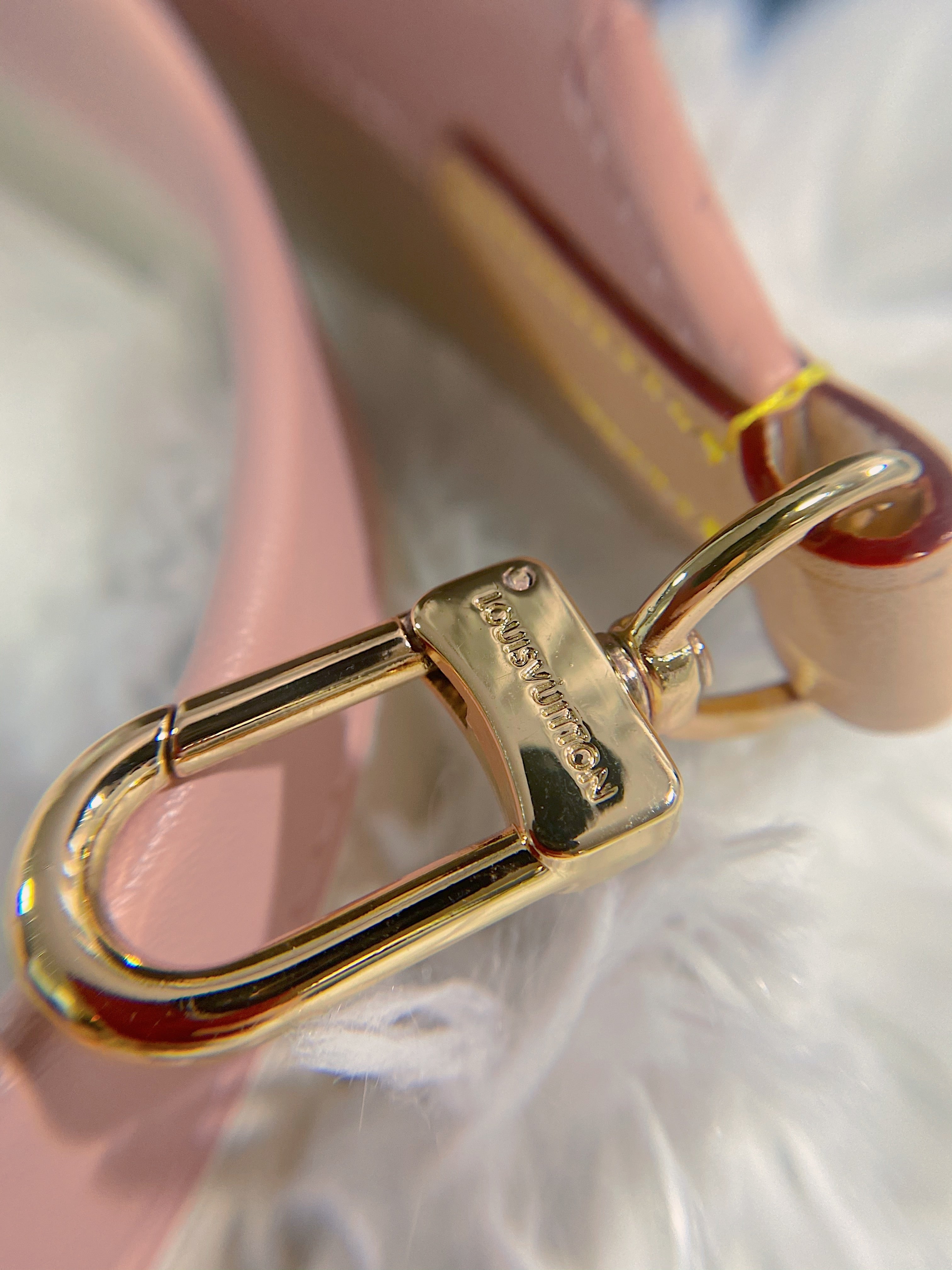 [TOP] Louis Vuitton LV  Noe Monogram Bag With Braided Handle 26×26×17.5CM- Pink