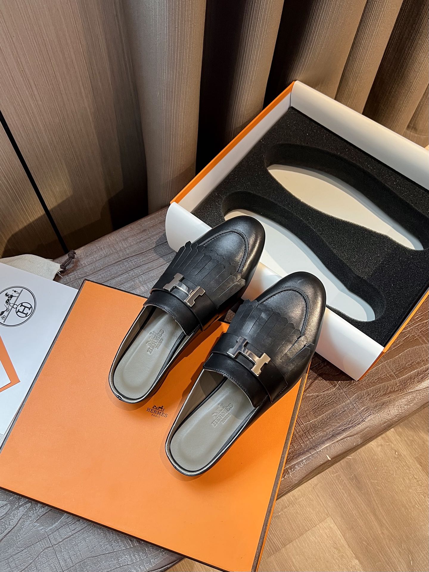 [TOP] HERMES Rivoli Mules - Black & SHW