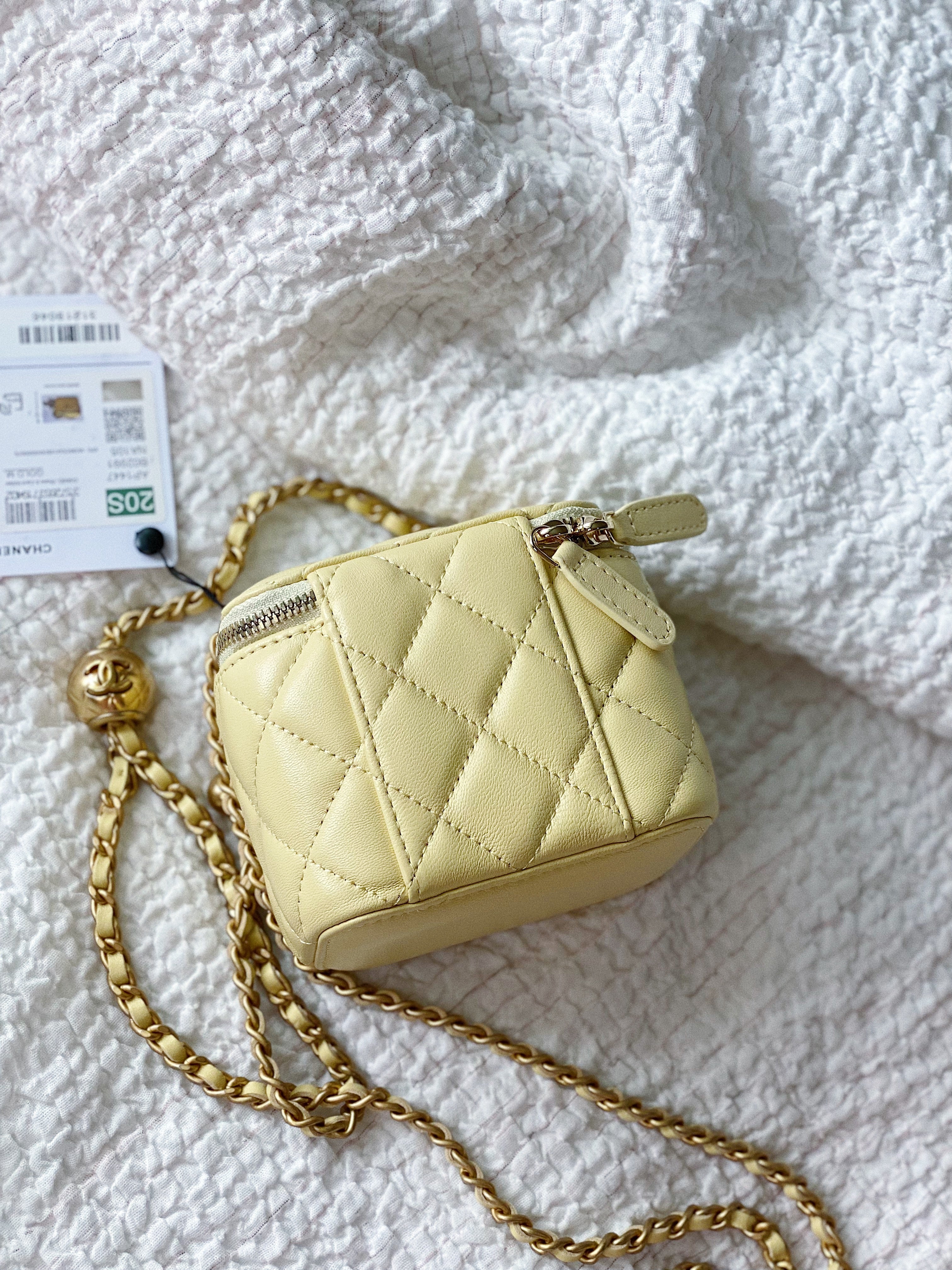 [TOP] CHANEL Vanity Case Perfect Fit Mini Adjustable Chain - Yellow