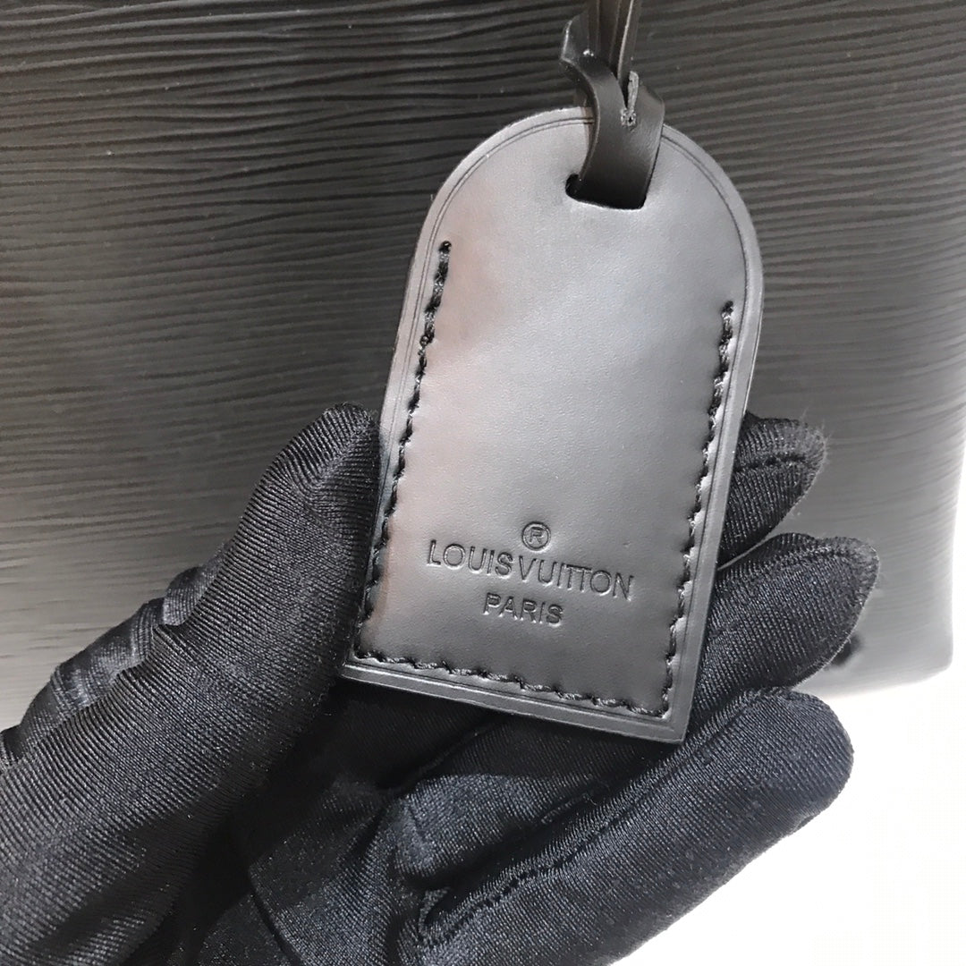 [TOP] Louis Vuitton LV L*V Epi Kleber PM Bag 19cm x 30cm x 10.5cm- Black