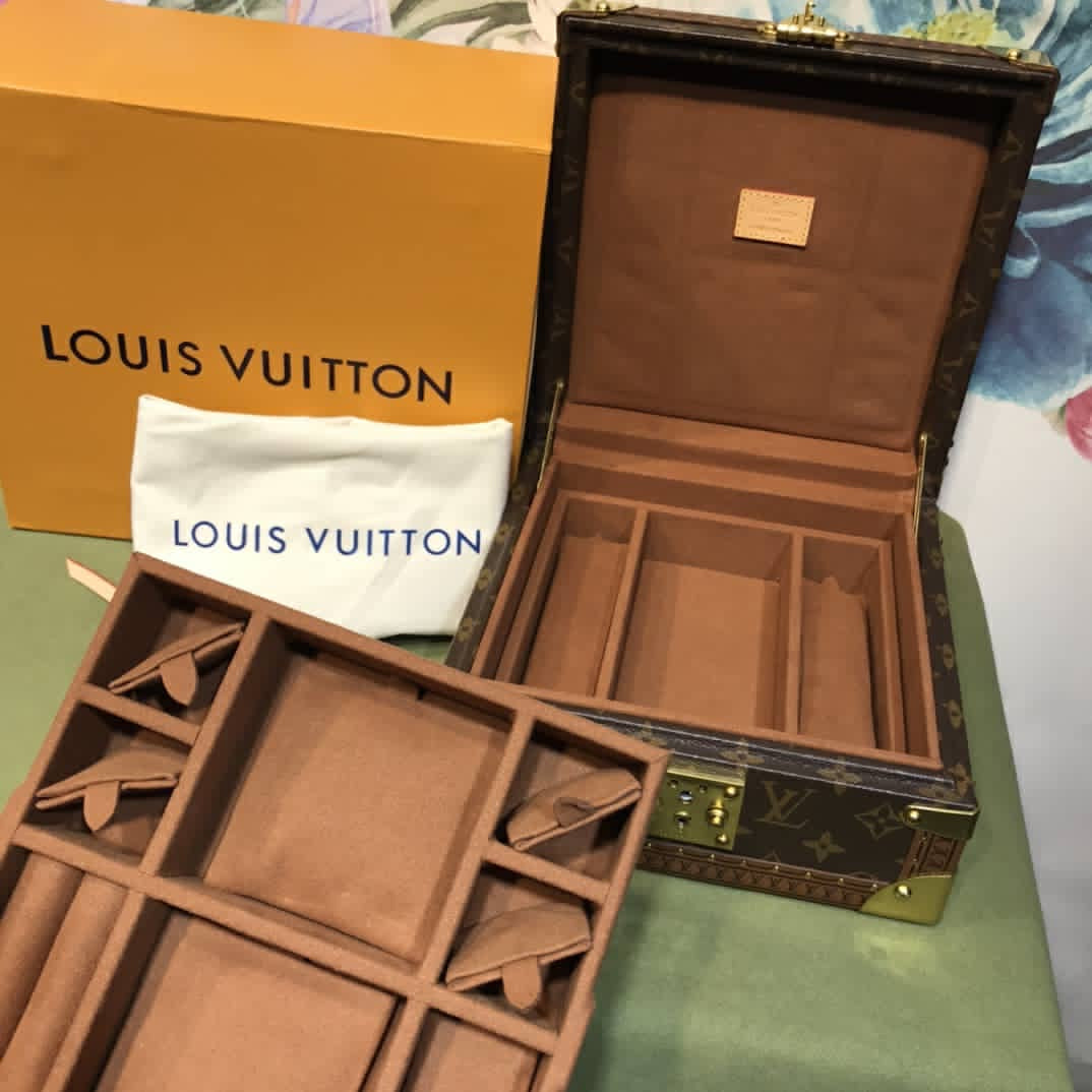 [TOP] Louis Vuitton LV Jewelry Box - Brown