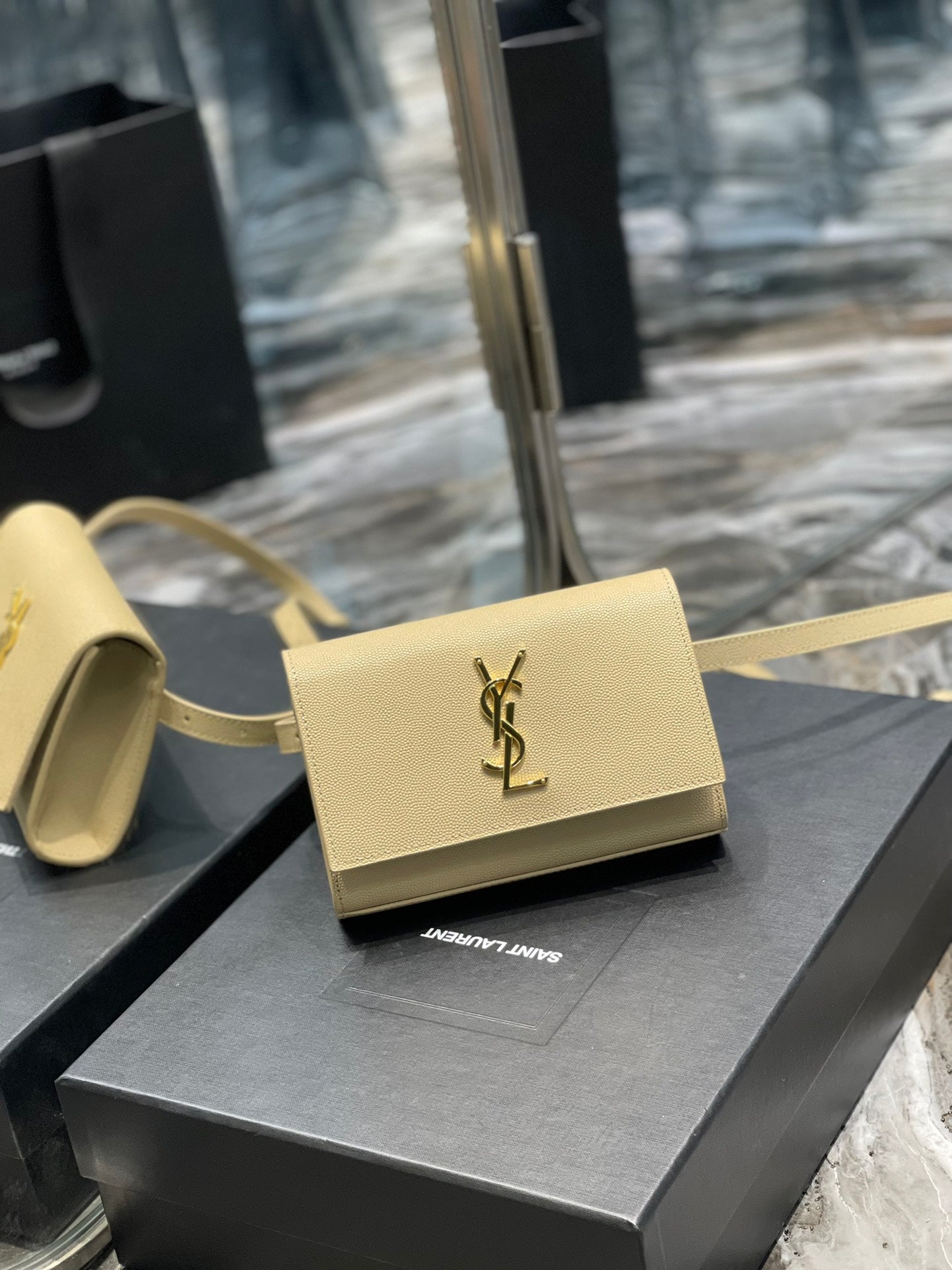 [TOP] Yves Saint Laurent YSL Kate Grainy Belt Bag - Beige