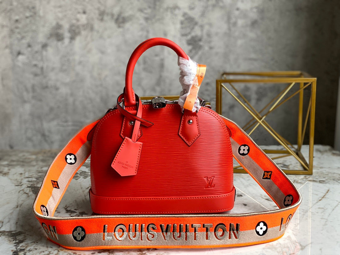 [TOP] Louis Vuitton LV  Alma BB Epi Leather 23.5X17.5X11.5cm - Red