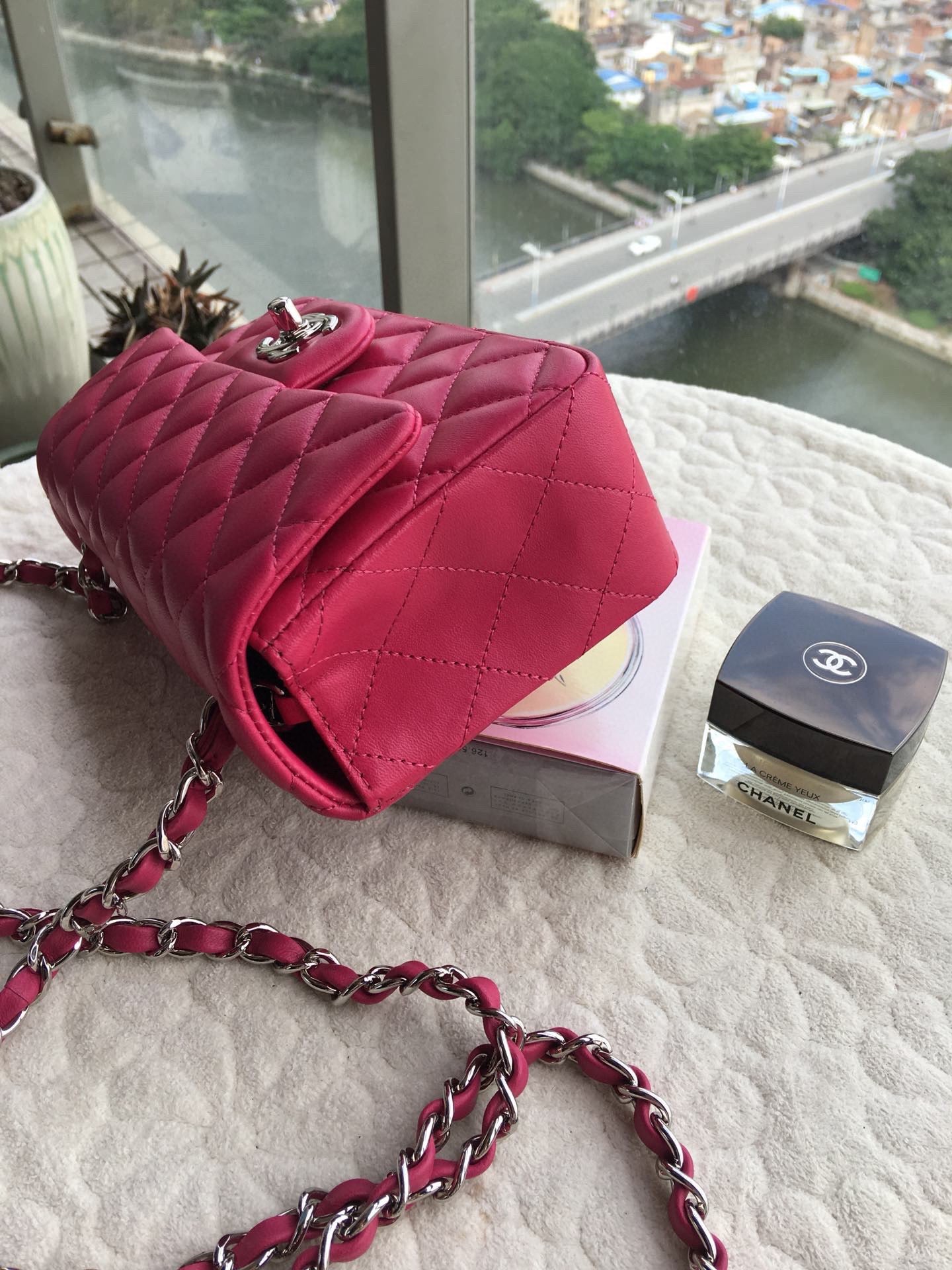 [TOP] CHANEL Classic Flap Bag Lambskin Mini 20cm - Pink & SHW